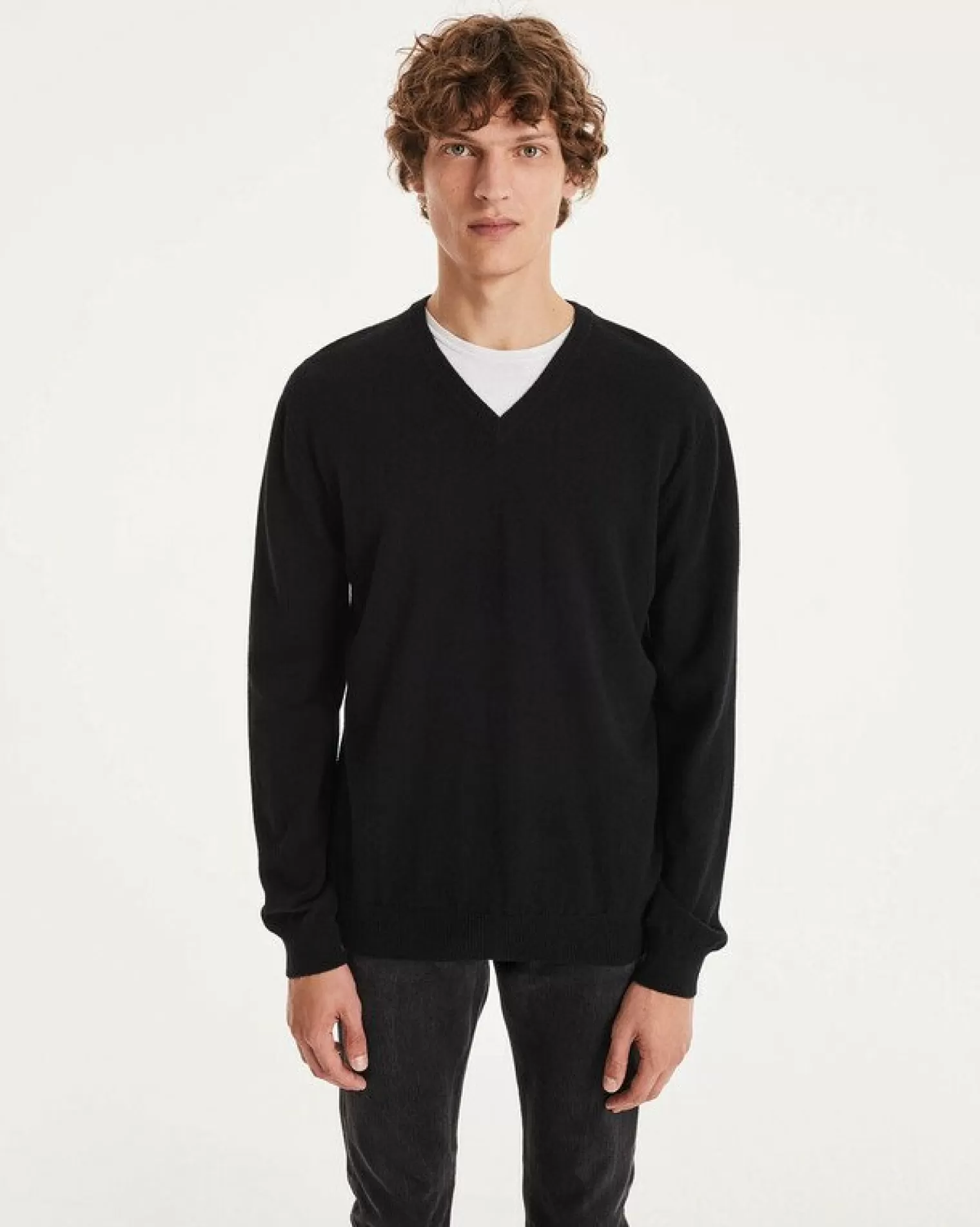 Kujten Sweaters & Sweatshirts>Basic Man V-Neck Cashmere Sweater, 2-Threads Noir