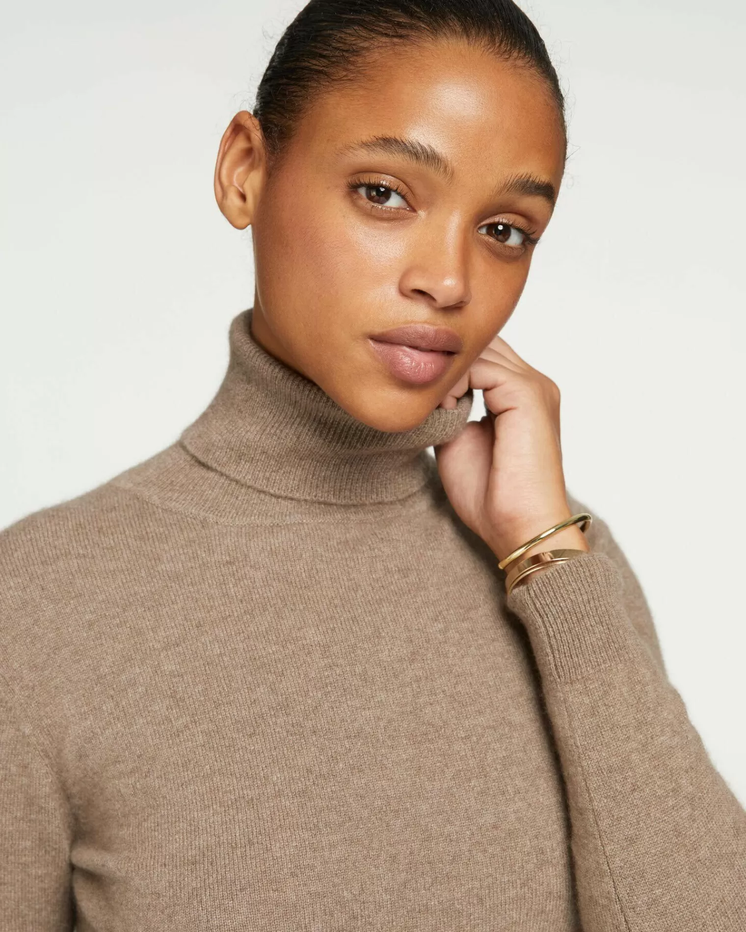 Kujten Sweaters & Sweatshirts>Basic Turtleneck 100% Cashmere Sweater, 2-Threads Beige Taupe