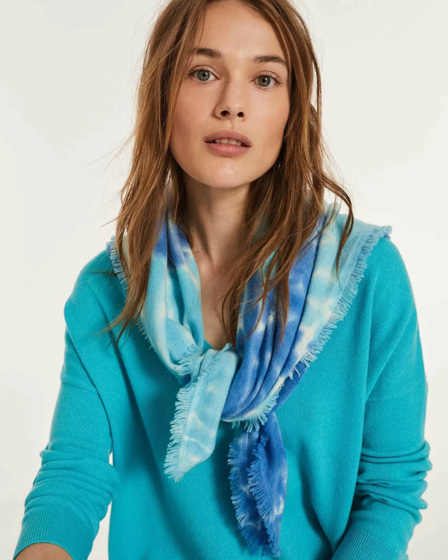 Kujten Sweaters & Sweatshirts>Boyfriend Woman V-Neck Cashmere Sweater Bleu Turquoise