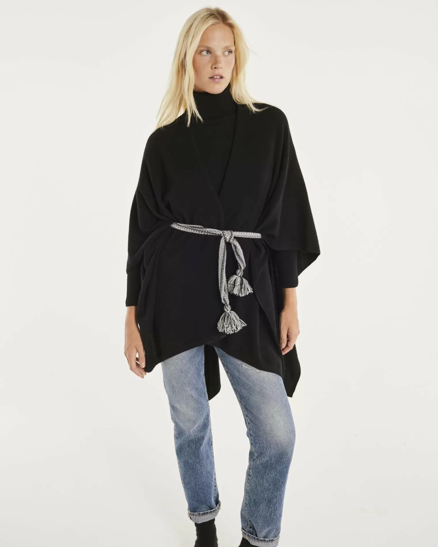 Kujten Capes & Ponchos>Cashmere Cape, 2-Threads Noir