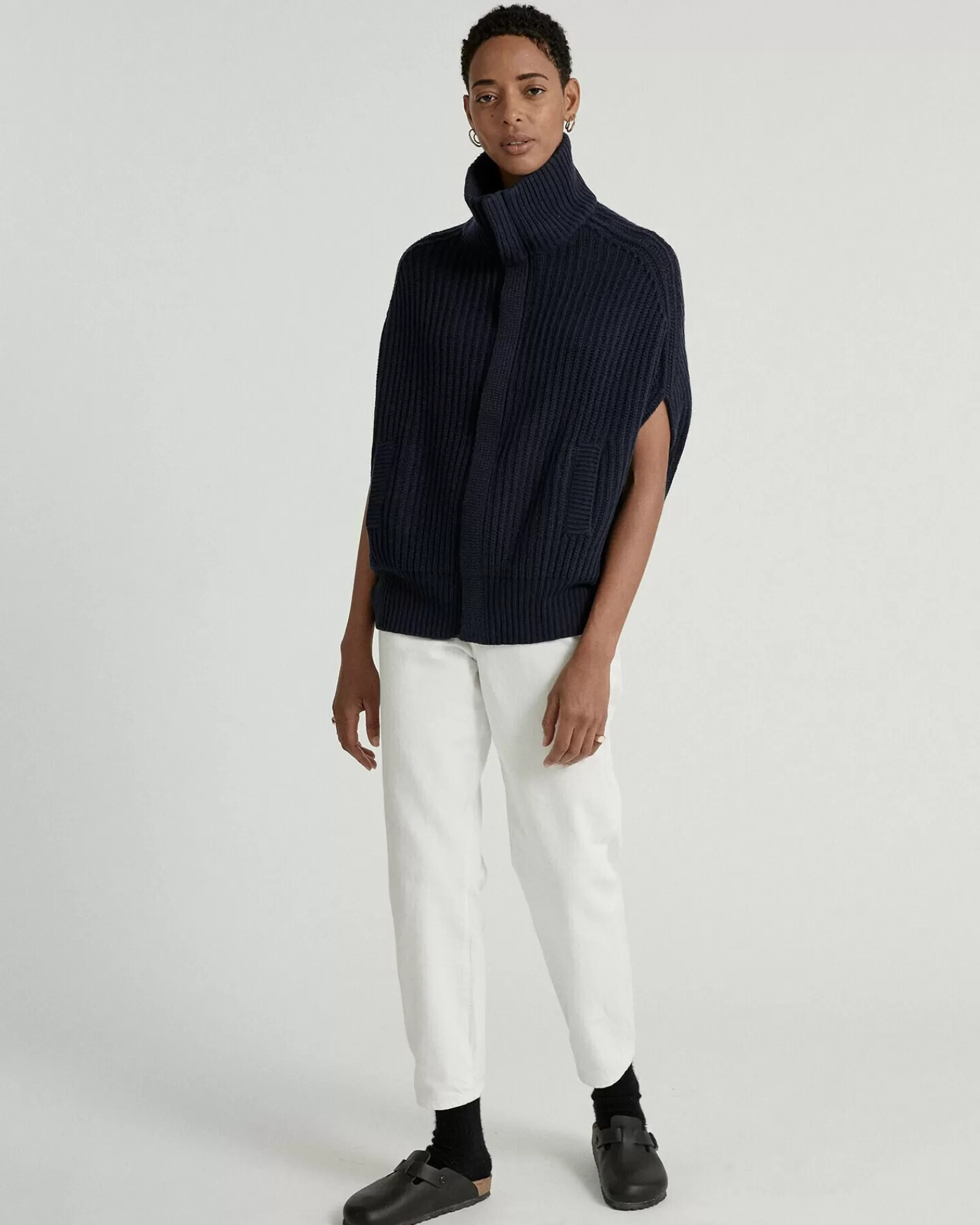 Kujten Jackets & Vests>Cashmere Sleeveless Zipped Jacket Bleu Marine Fonce