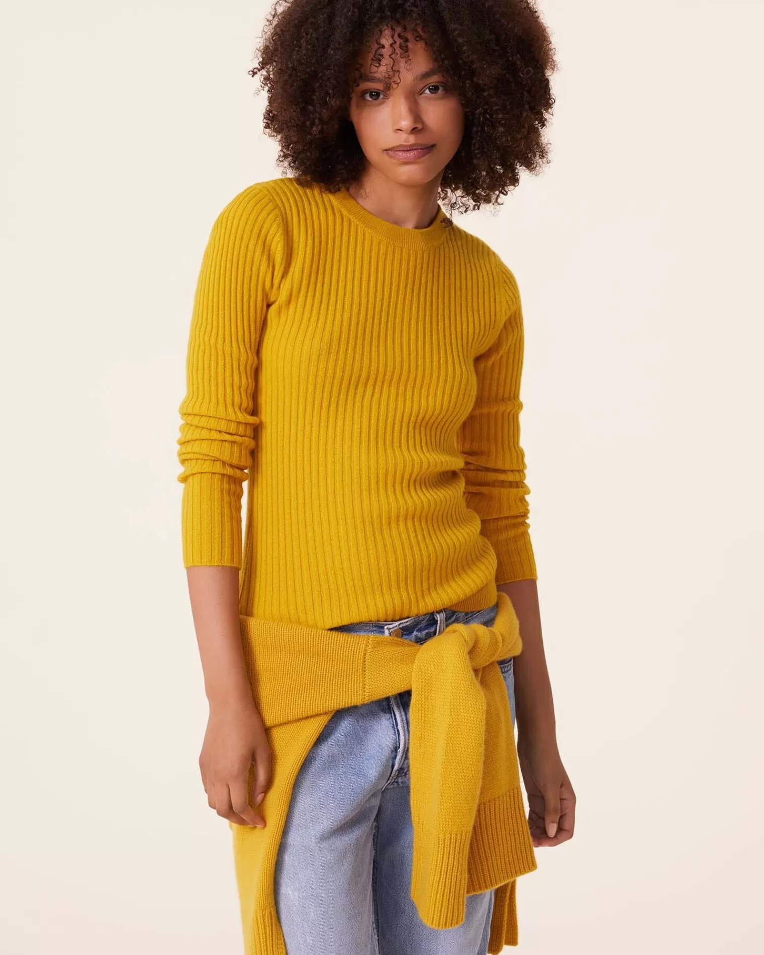 Kujten Sweaters & Sweatshirts>Cashmere Sweater Round Neck Long Sleeves, 2-Threads Jaune Safran