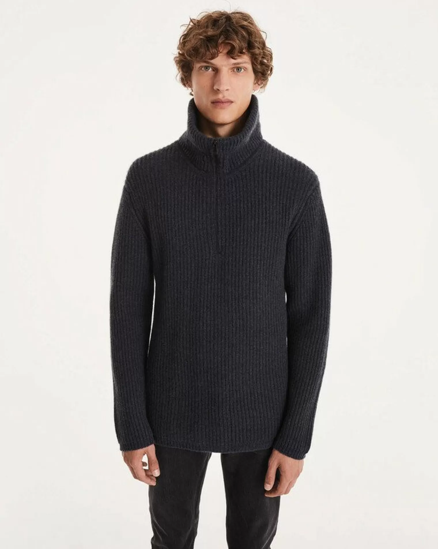 Kujten Sweaters & Sweatshirts>Cashmere Trucker Turtleneck Sweater Ocean