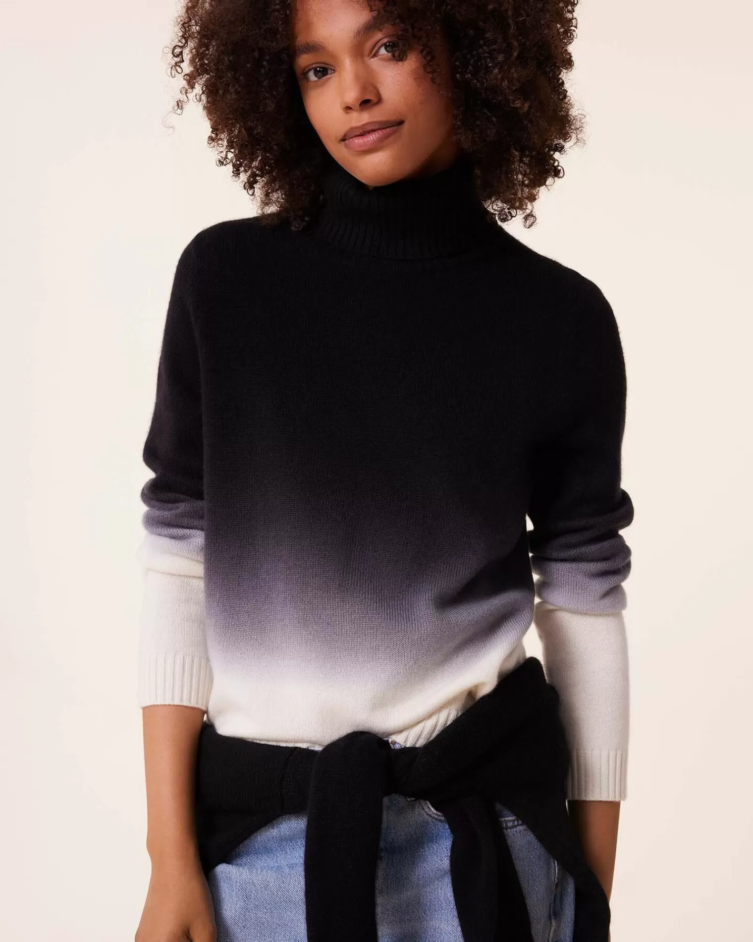 Kujten Sweaters & Sweatshirts>Dip Dye Turtleneck Cashmere Sweater, 4-Threads Noir