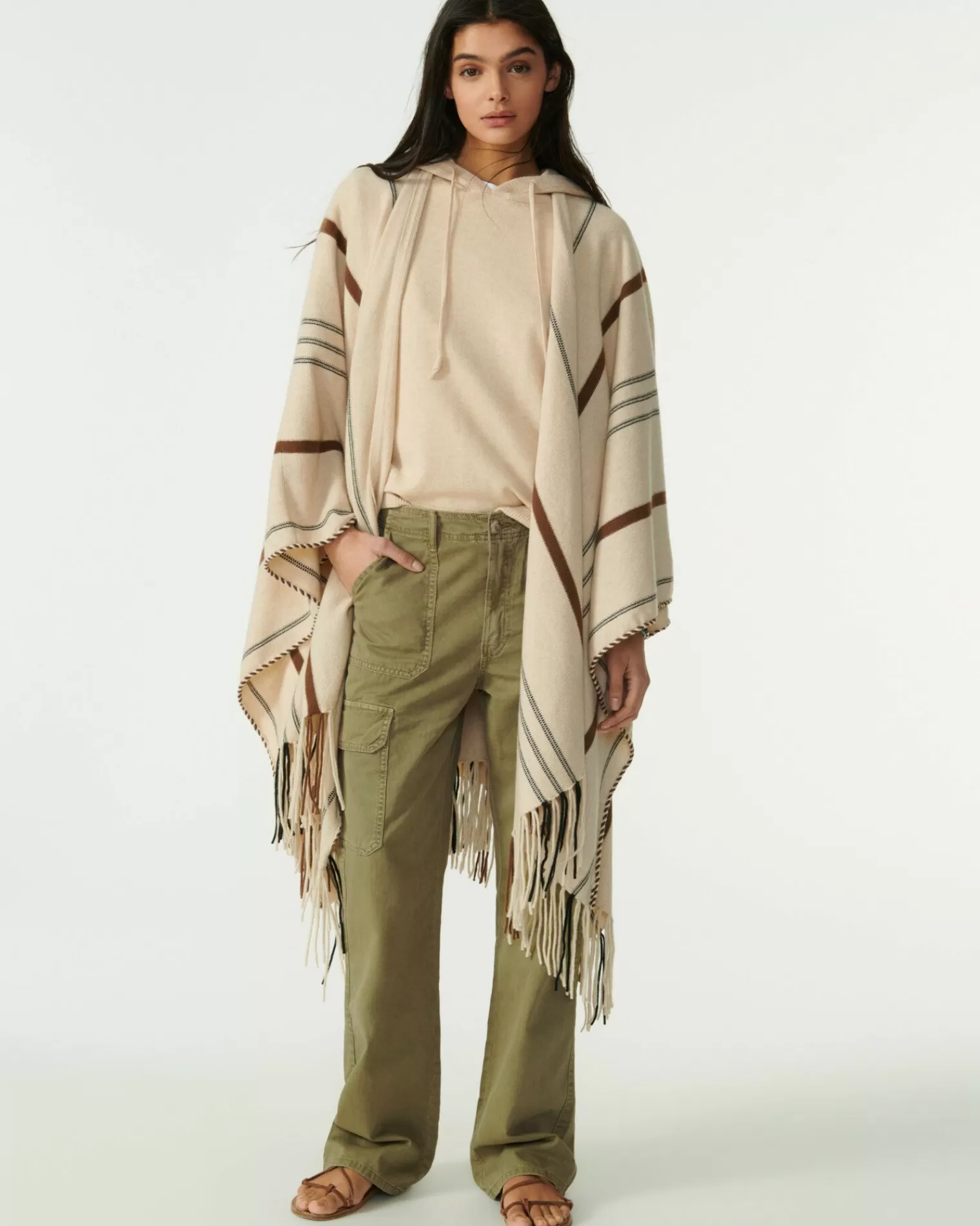 Kujten Capes & Ponchos>Fringed Cashmere Cape Organique