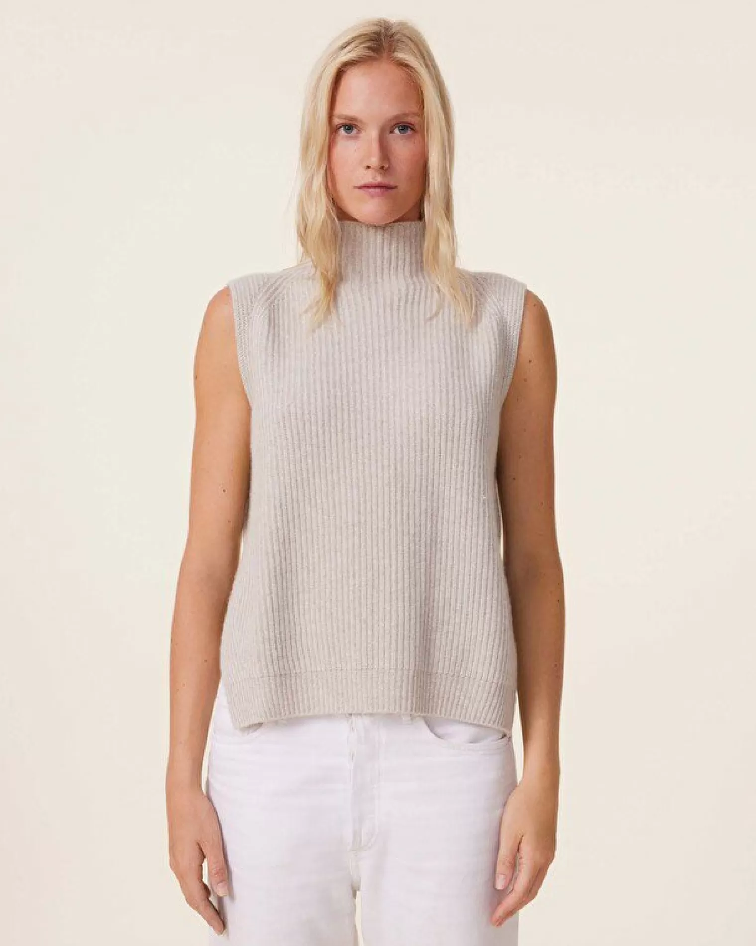 Kujten Sweaters & Sweatshirts>Funnel Neck Sleeveless Cashmere Sweater, 6-Threads Avoine