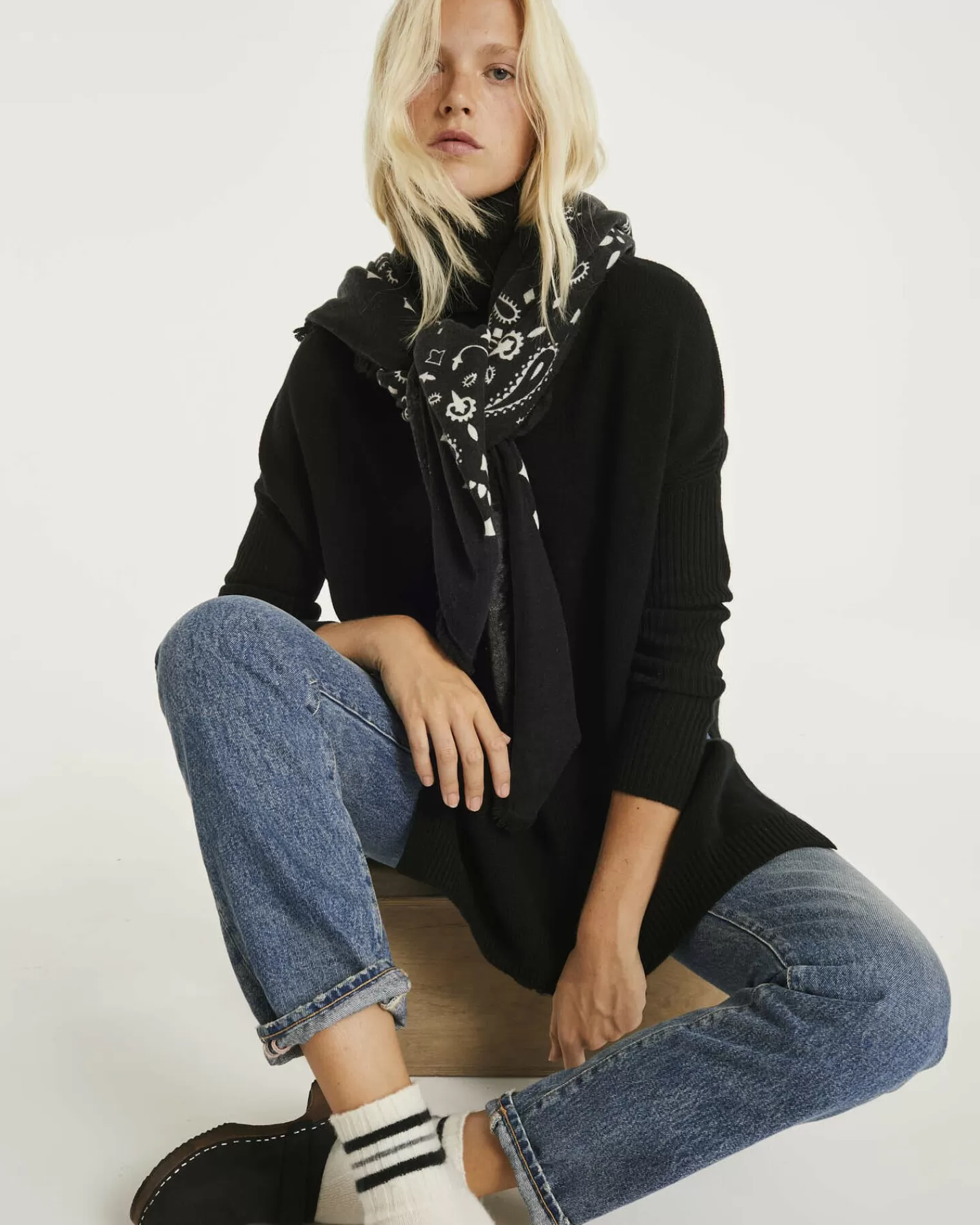 Kujten Capes & Ponchos>Lined Turtleneck Woman Cashmere Tunic Noir