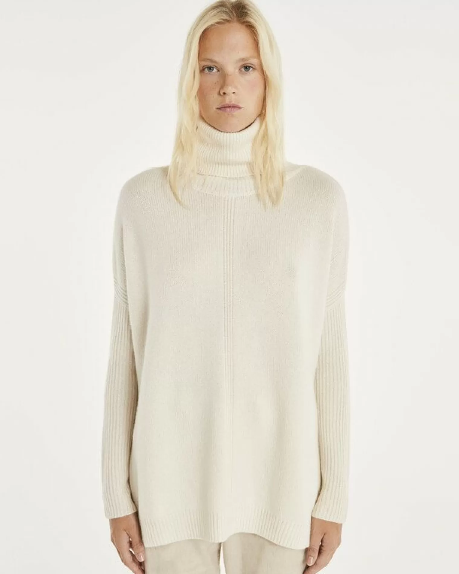 Kujten Capes & Ponchos>Lined Turtleneck Woman Cashmere Tunic, 6-Threads Blanc