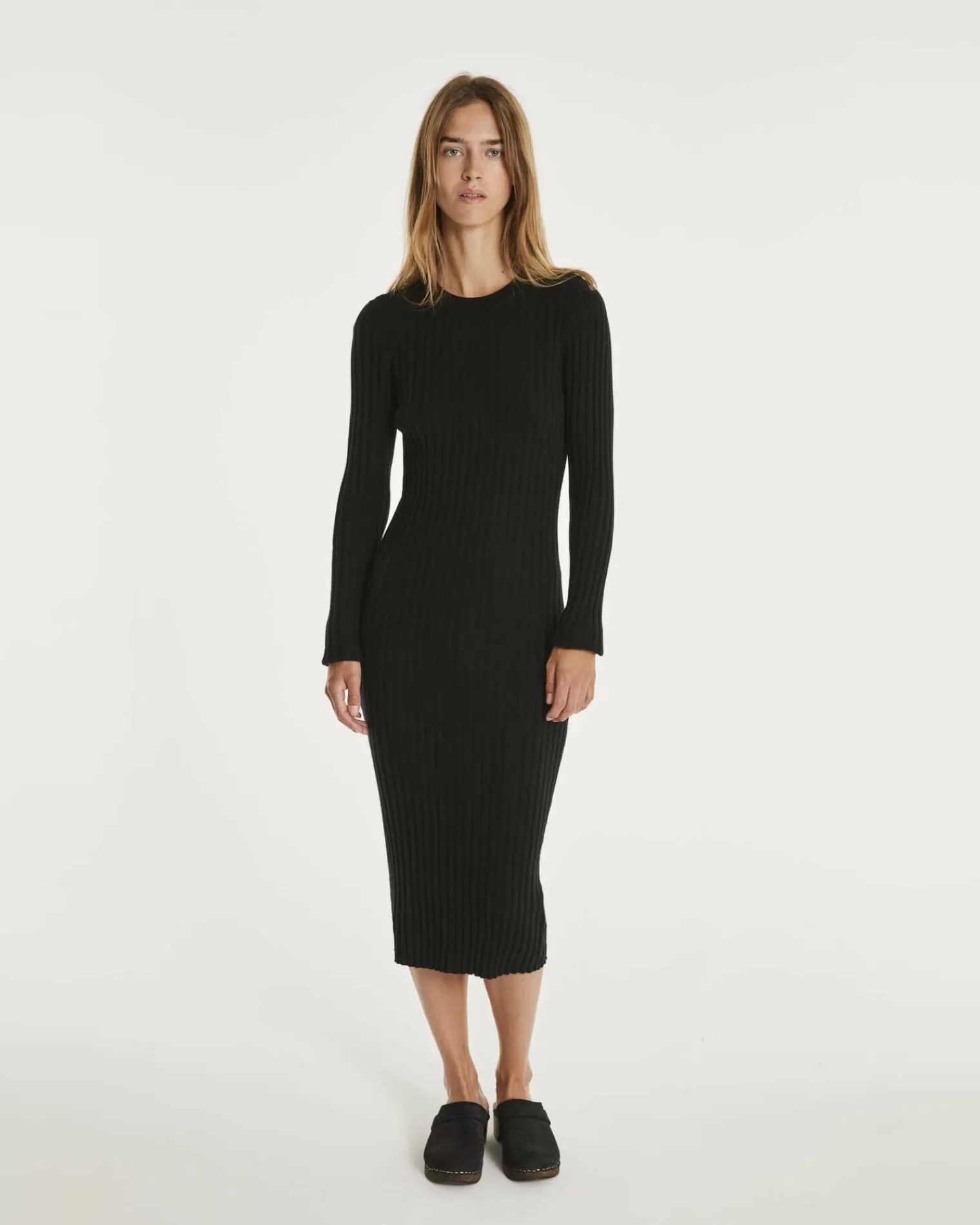 Kujten Dresses & Skirts>Long Cashmere Round Neck Dress Noir