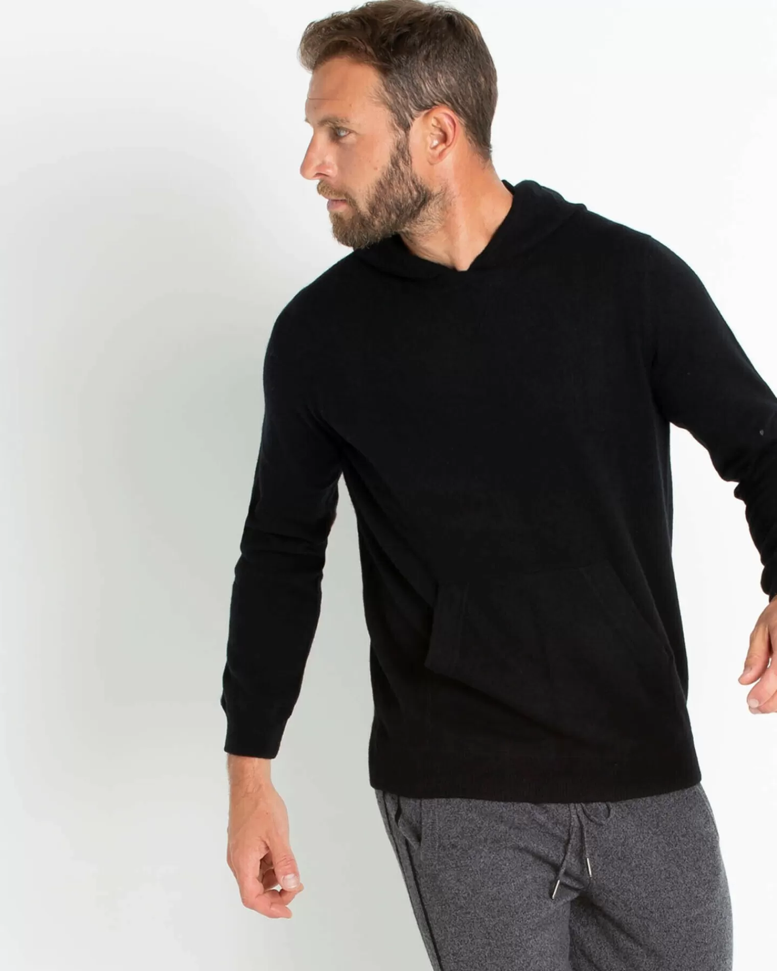 Kujten Sweaters & Sweatshirts>Long Sleeves Cashmere Sweatshirt Noir