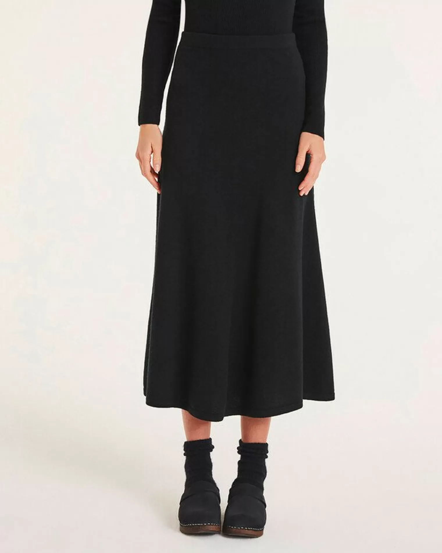 Kujten Dresses & Skirts>Long Woman Cashmere Skirt Noir