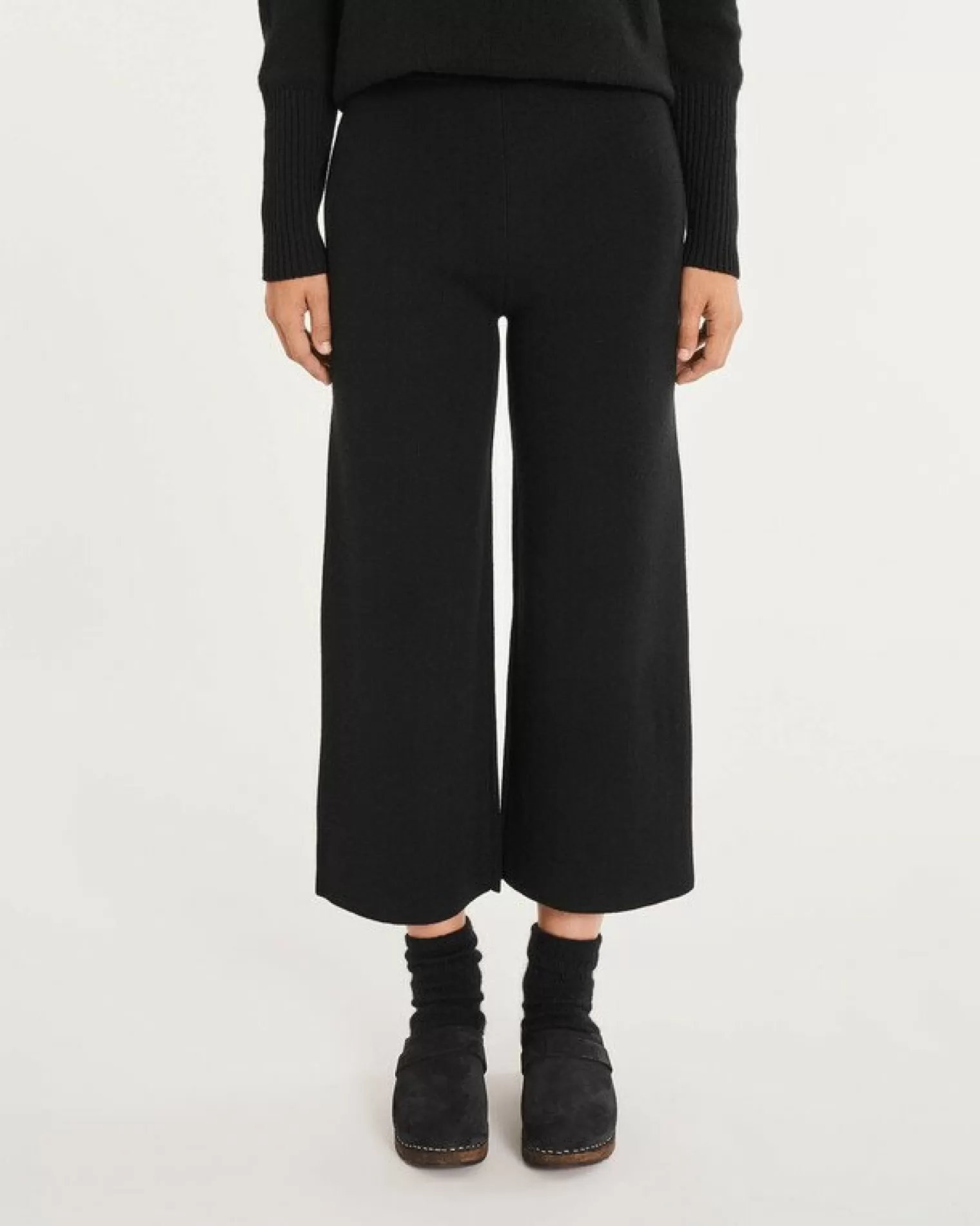 Kujten Pants & Shorts>Loose Fitting Cashmere Trousers Noir