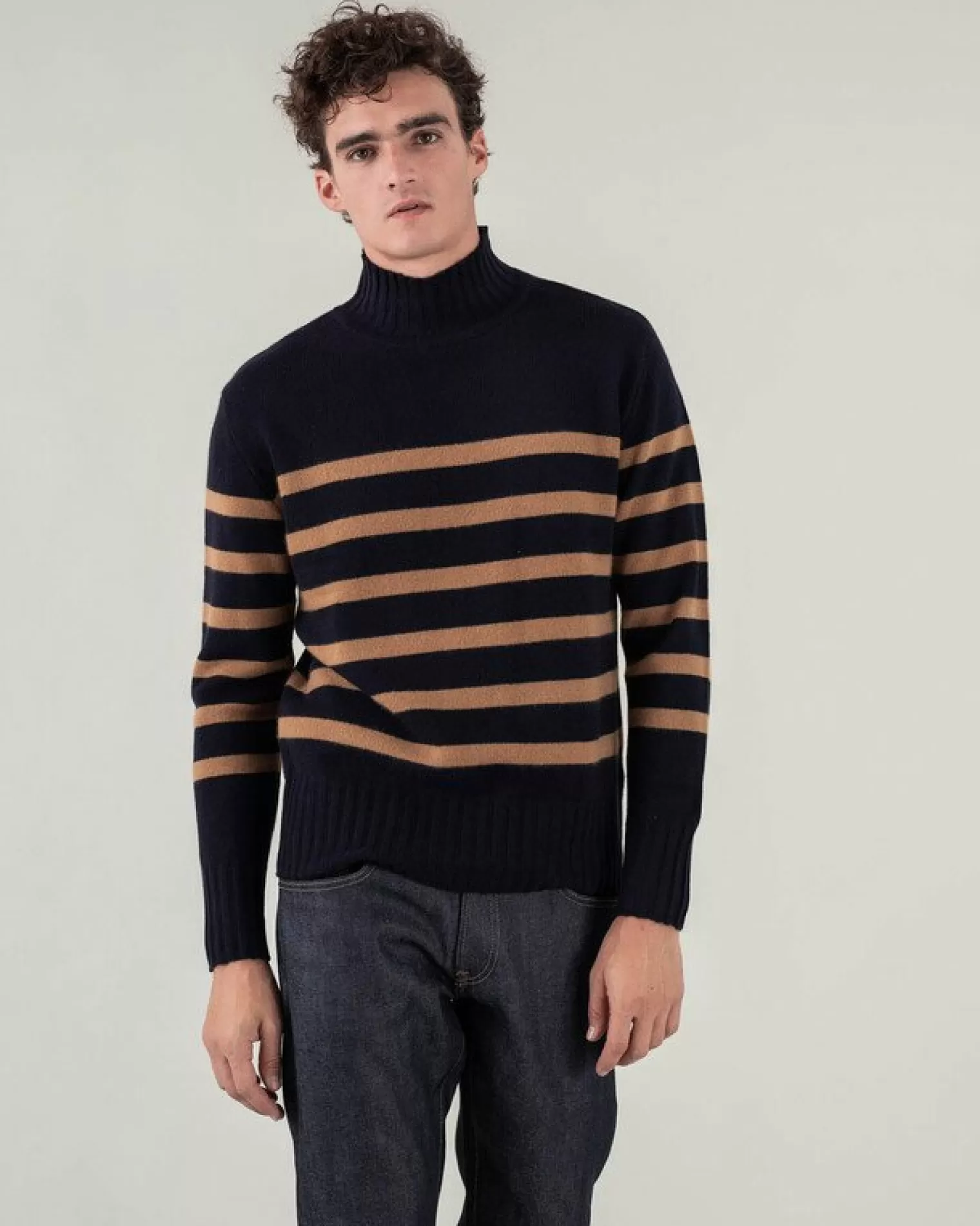 Kujten Sweaters & Sweatshirts>Men Sailor High-Neck Cashmere Sweater Bleu Marine Fonce