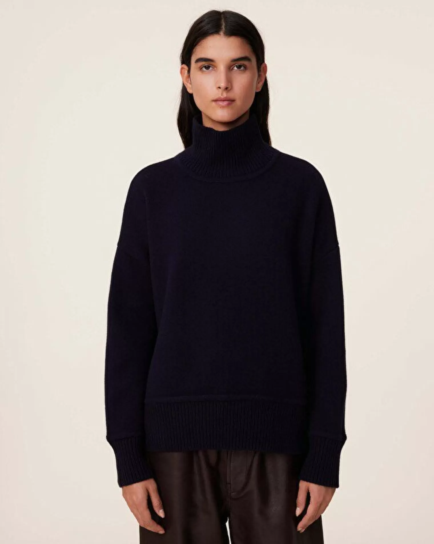 Kujten Sweaters & Sweatshirts>Milano Chimney Neck Cashmere Sweater, 2-Threads Bleu Marine Fonce