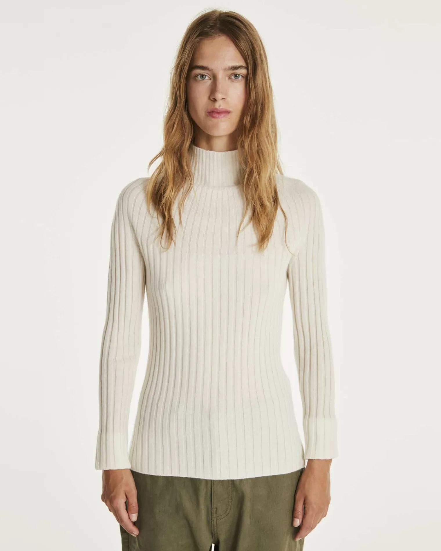 Kujten Sweaters & Sweatshirts>Mock Neck Side Women Cashmere Sweater Blanc