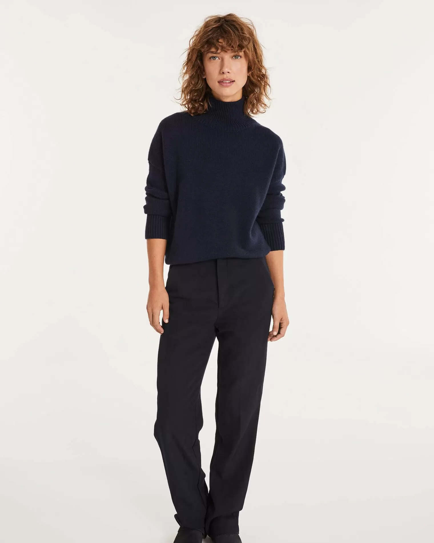 Kujten Sweaters & Sweatshirts>Oversize Funnel Neck Cashmere Sweater, 8-Threads Bleu Marine Fonce