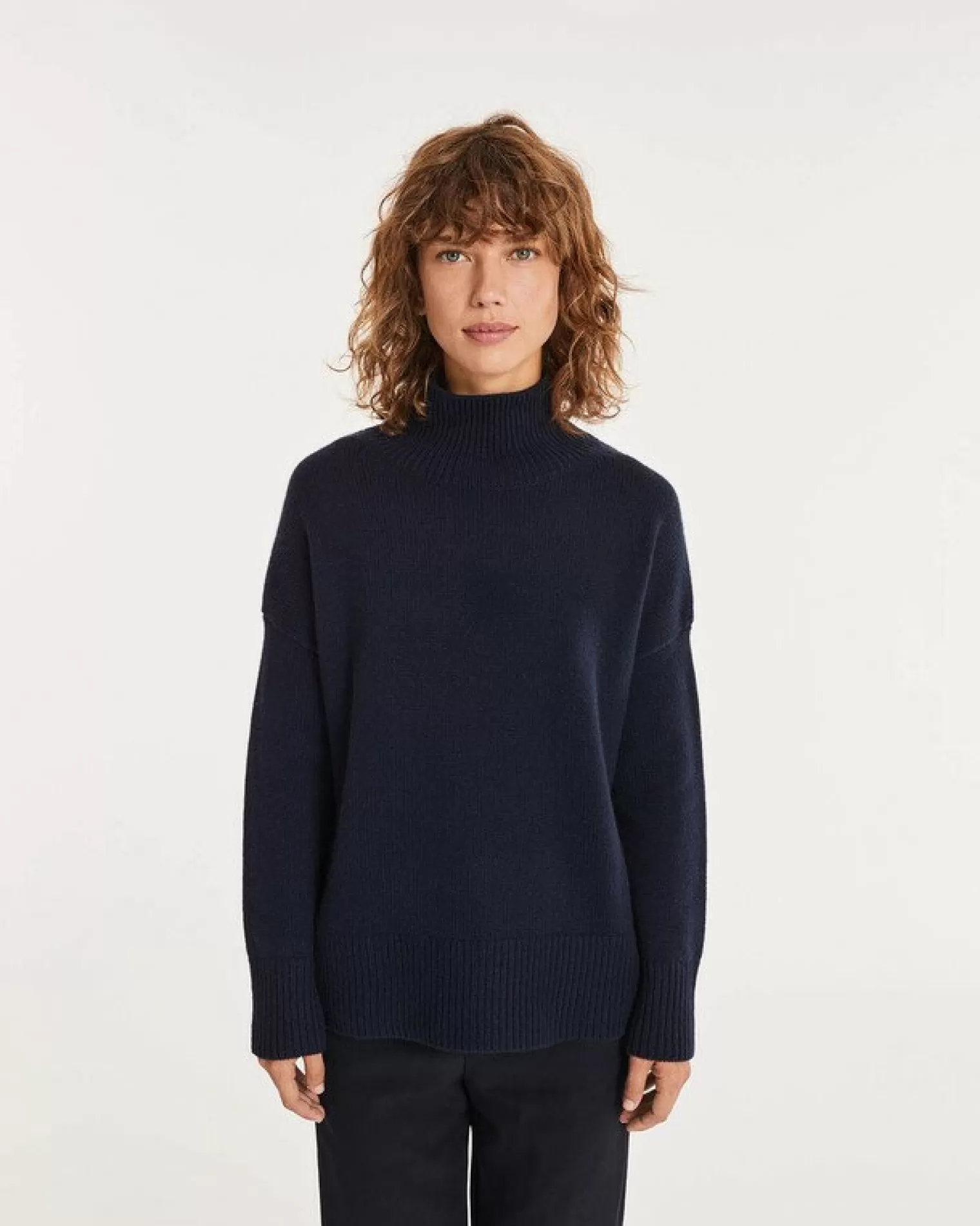 Kujten Sweaters & Sweatshirts>Oversize Funnel Neck Cashmere Sweater, 8-Threads Bleu Marine Fonce