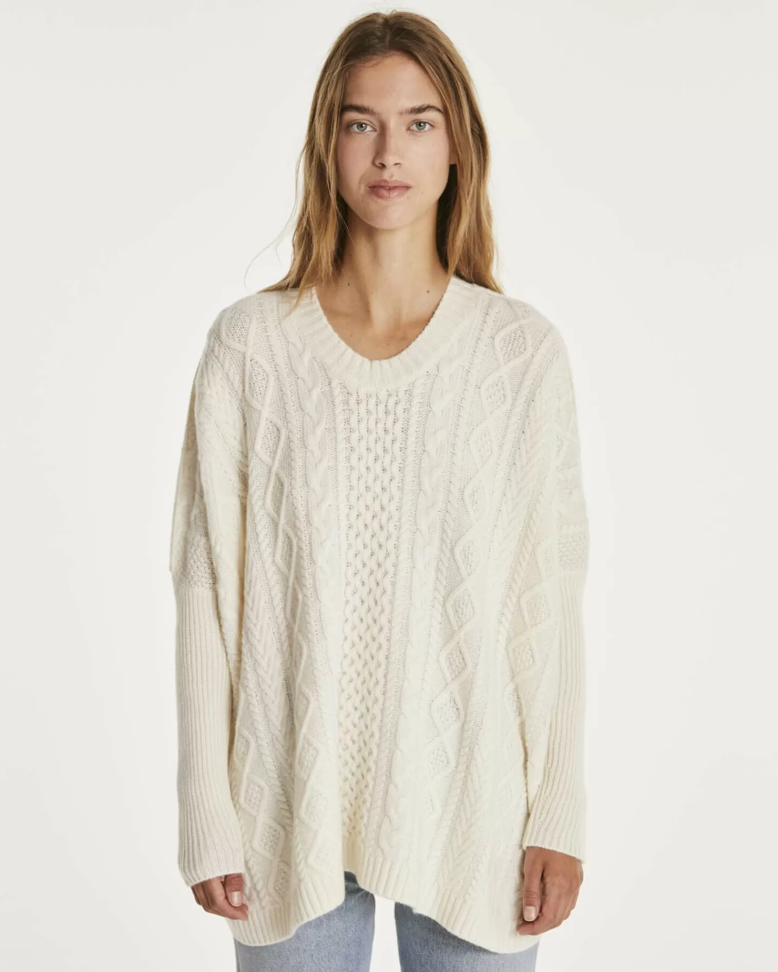 Kujten Capes & Ponchos>Oversize Round Neck Cashmere Poncho Blanc