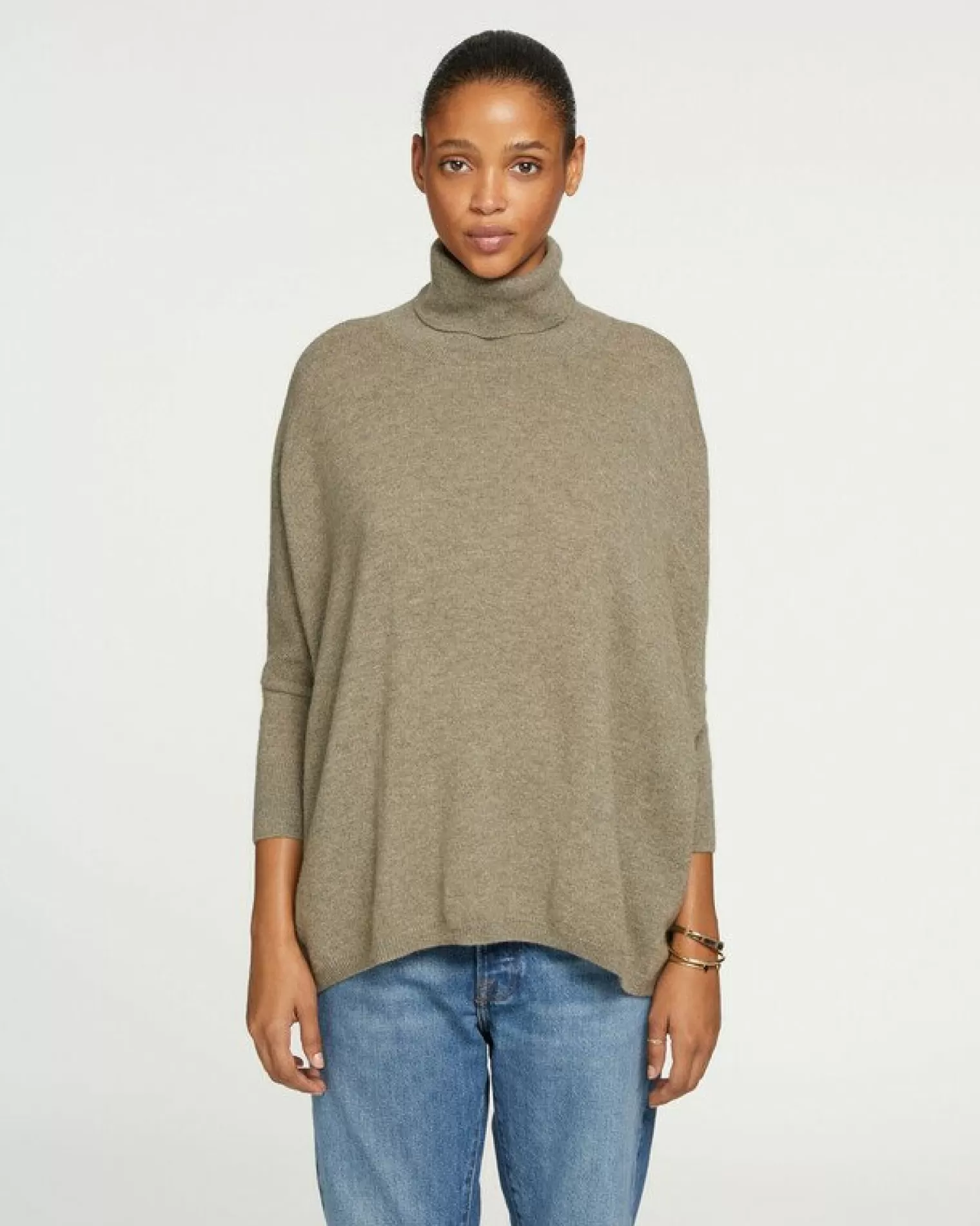 Kujten Sweaters & Sweatshirts>Oversize Turtleneck Cashmere Sweater Kaki Chine