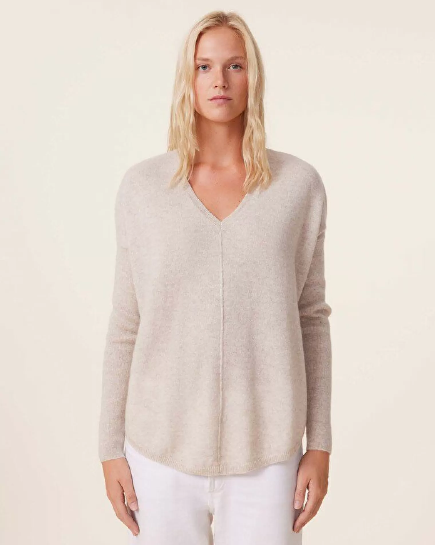 Kujten Sweaters & Sweatshirts>Oversize Women V-Neck Cashmere Sweater, 2-Threads Avoine