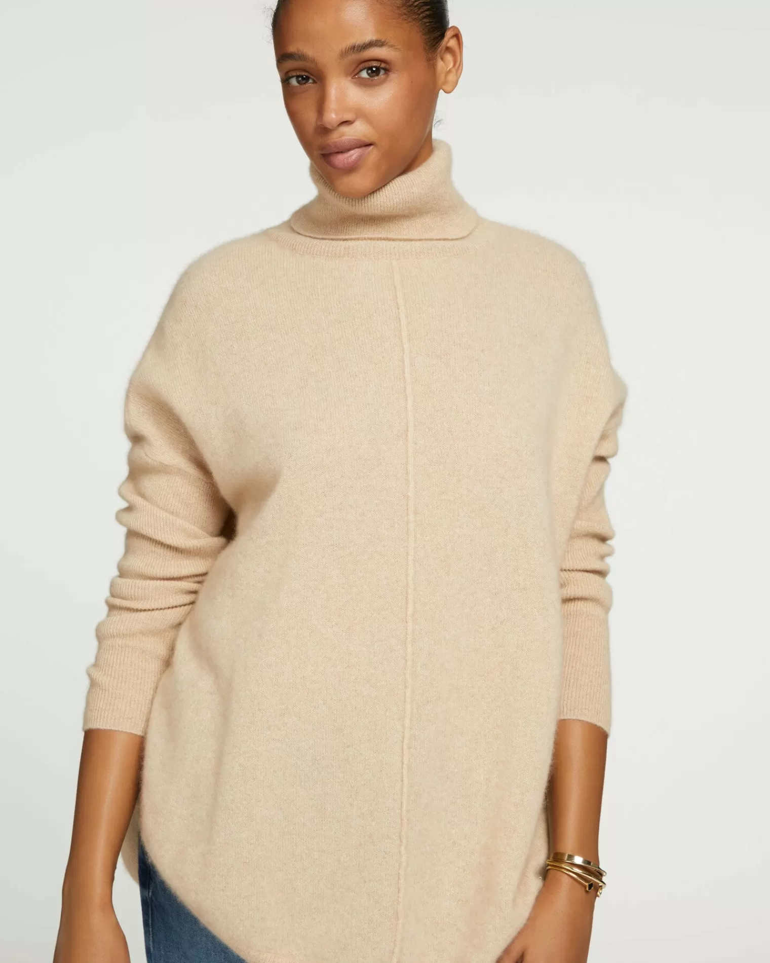 Kujten Sweaters & Sweatshirts>Oversized Cashmere Turtleneck Sweater Organique