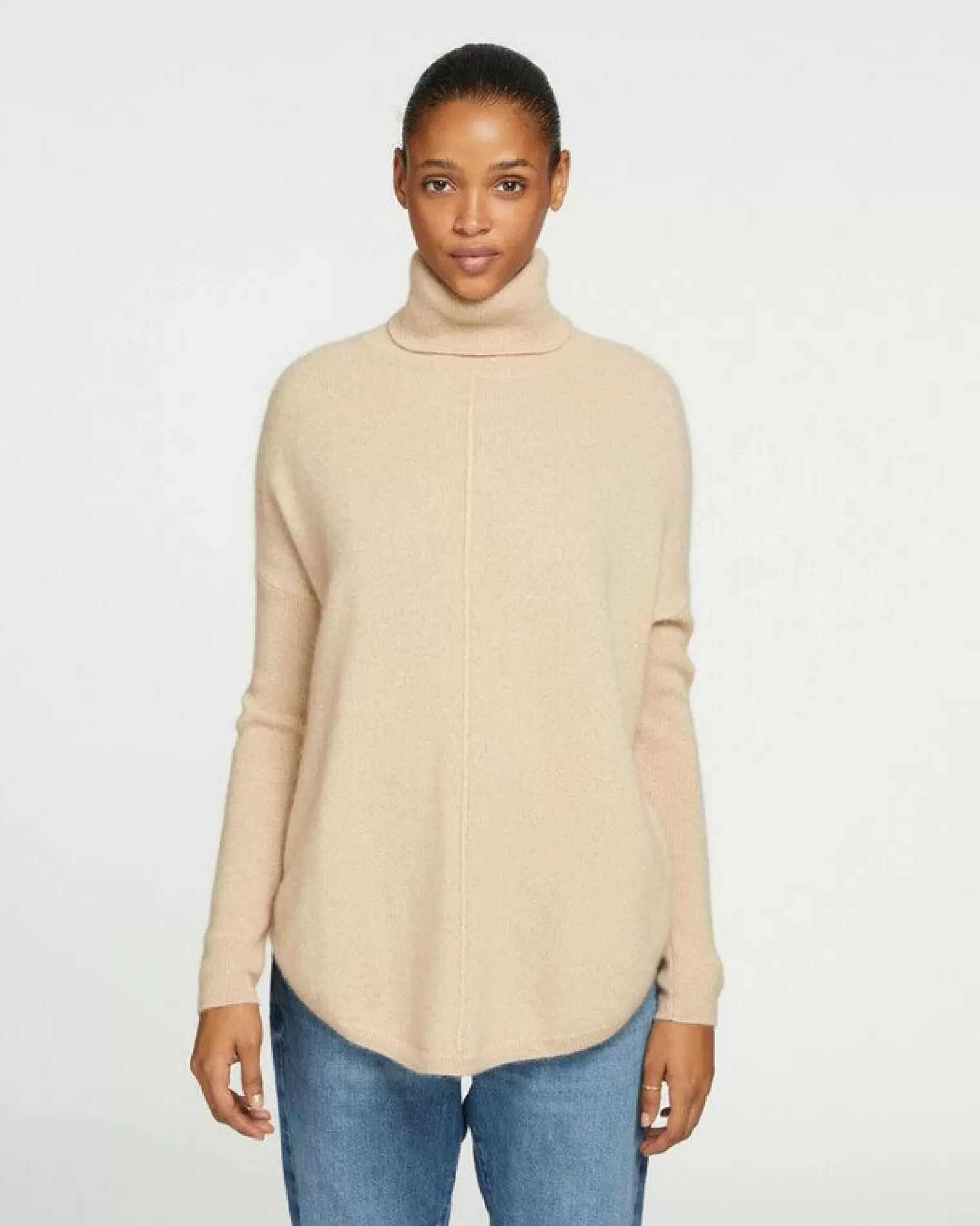 Kujten Sweaters & Sweatshirts>Oversized Cashmere Turtleneck Sweater Organique