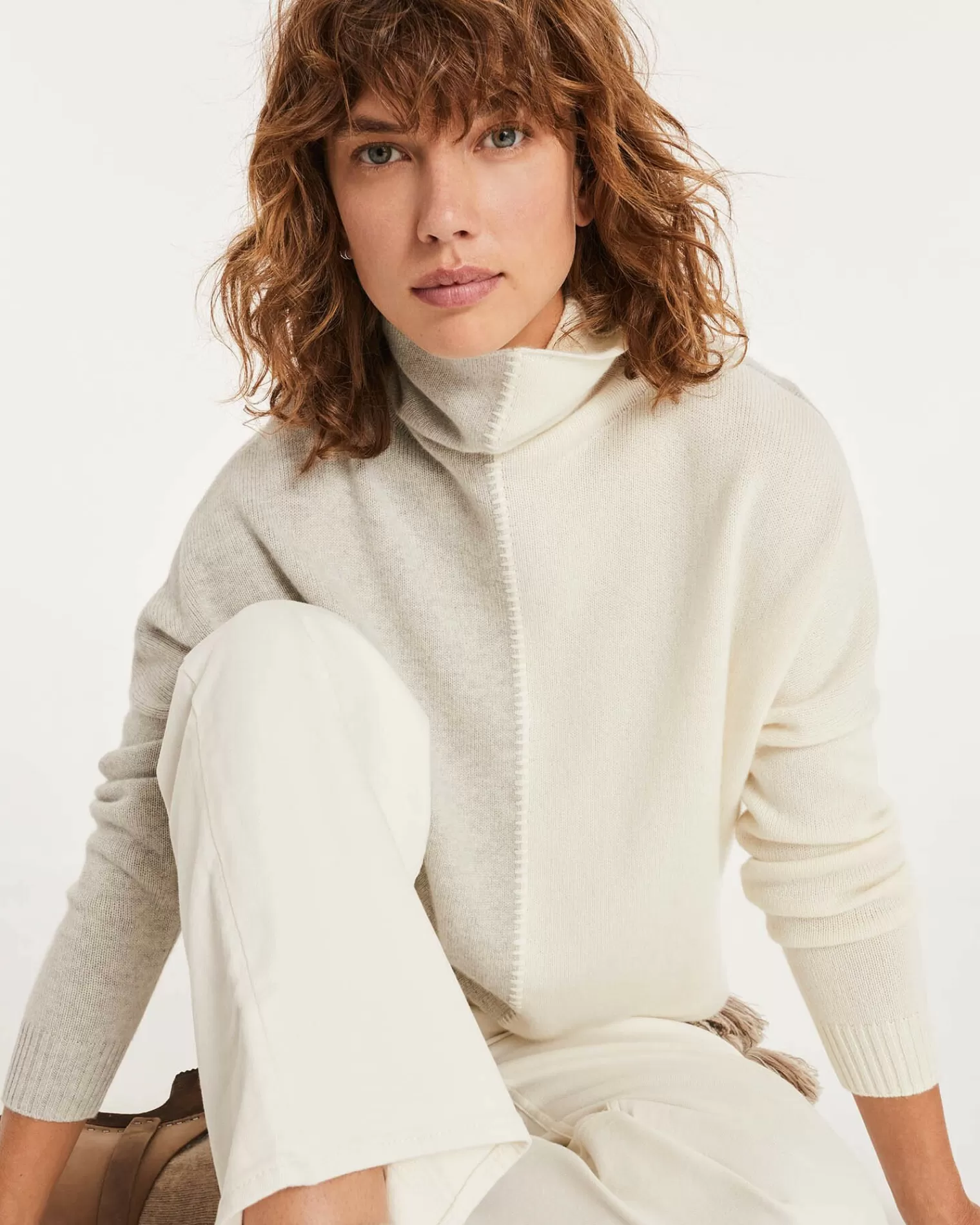 Kujten Sweaters & Sweatshirts>Oversized Turtleneck Cashmere Sweater Gris Bouleau