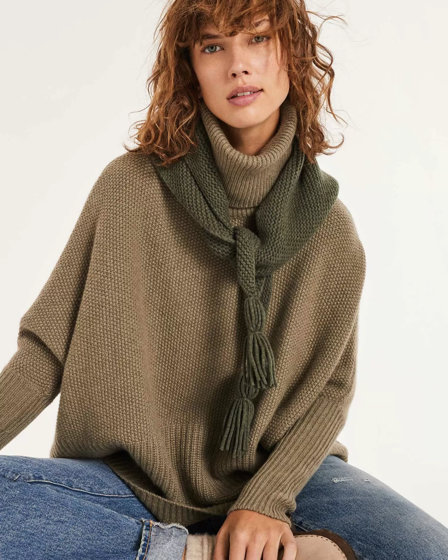 Kujten Sweaters & Sweatshirts>Oversized Turtleneck Cashmere Sweater, 8-Threads Kaki Chine