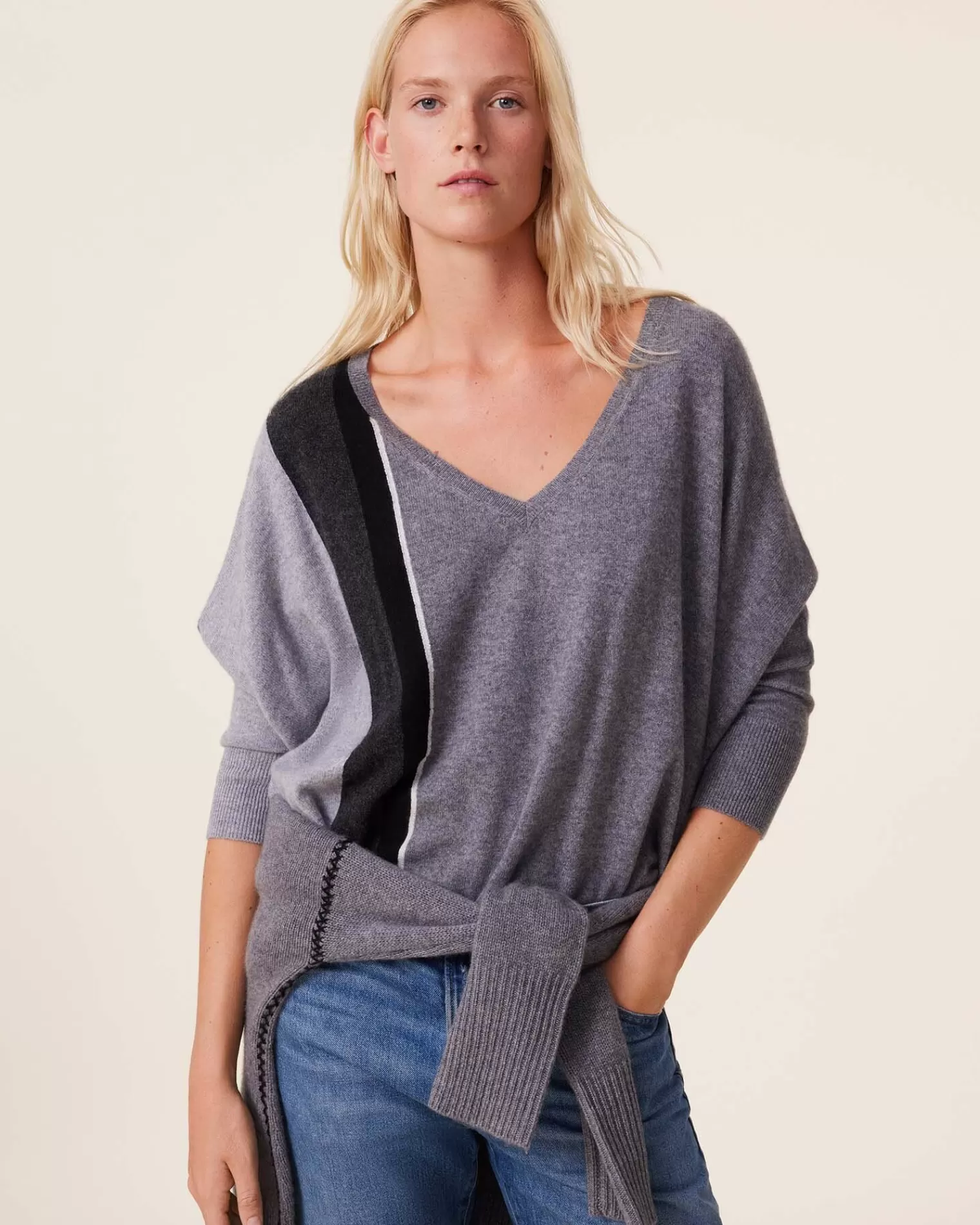 Kujten Sweaters & Sweatshirts>Oversized V-Neck Cashmere Sweater, 2-Threads Gris Flanelle