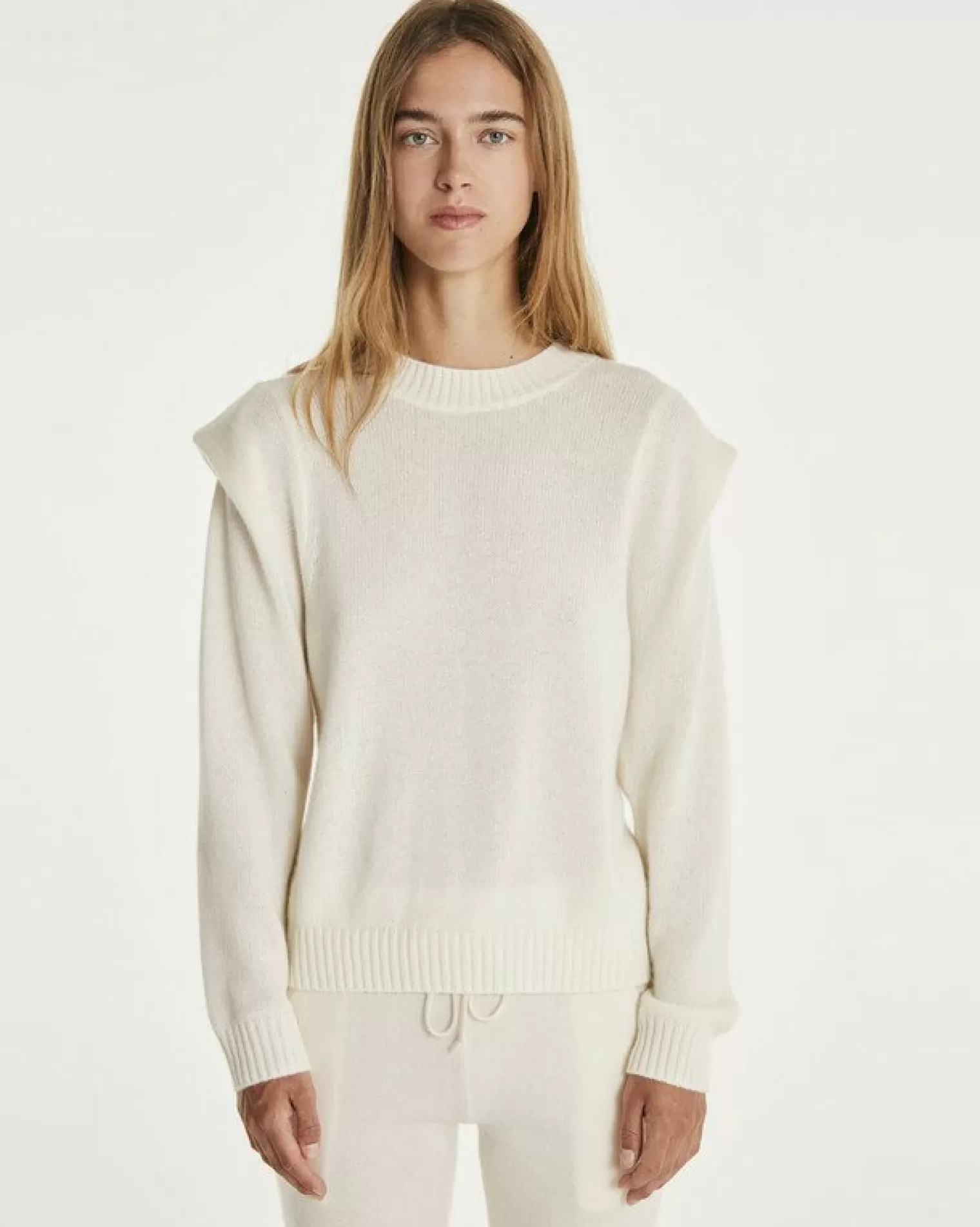 Kujten Sweaters & Sweatshirts>Round Neck Cashmere Shoulder Pad Sweater Blanc