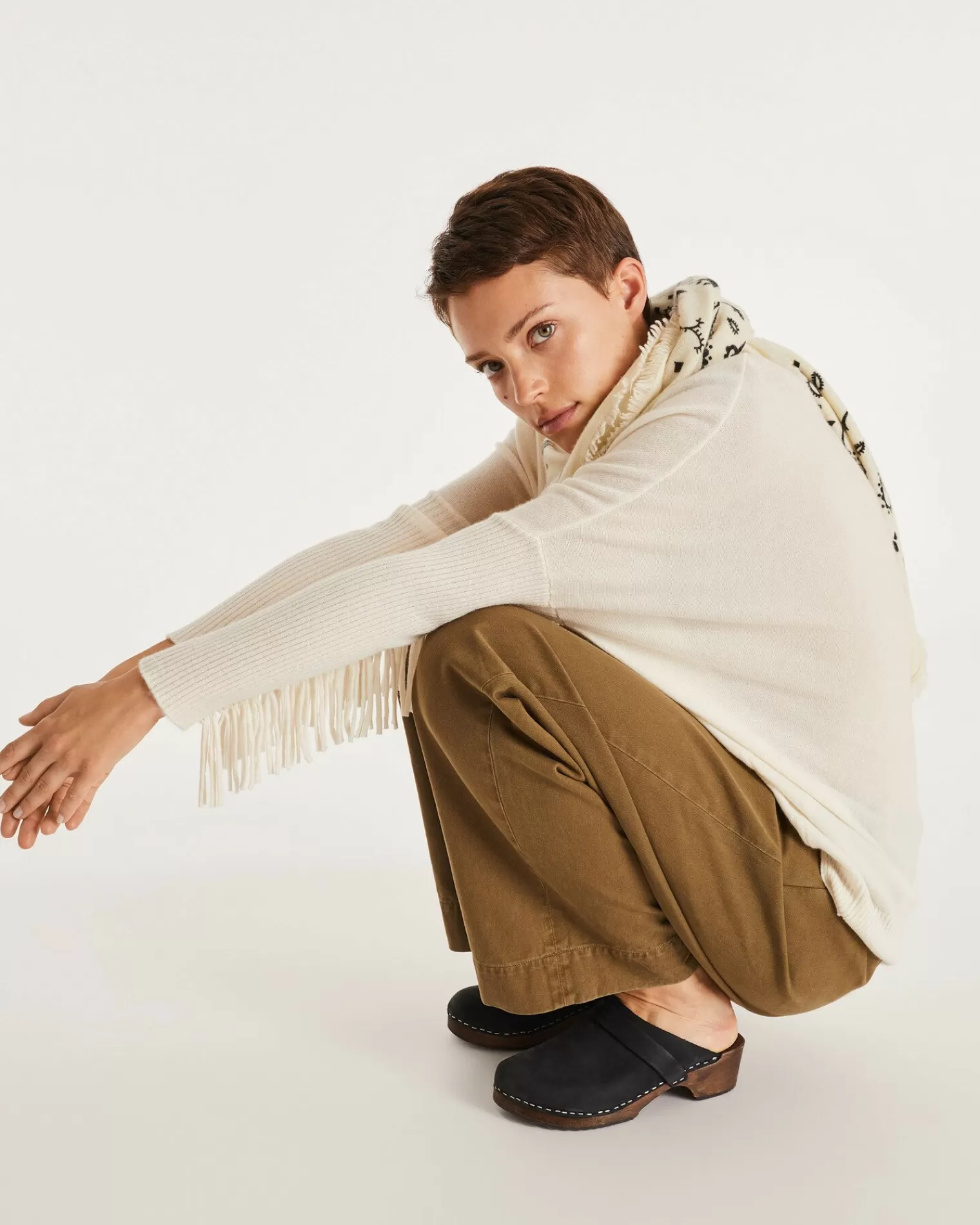 Kujten Sweaters & Sweatshirts>Round Neck Fringed Cashmere Sweater, 2-Threads Blanc