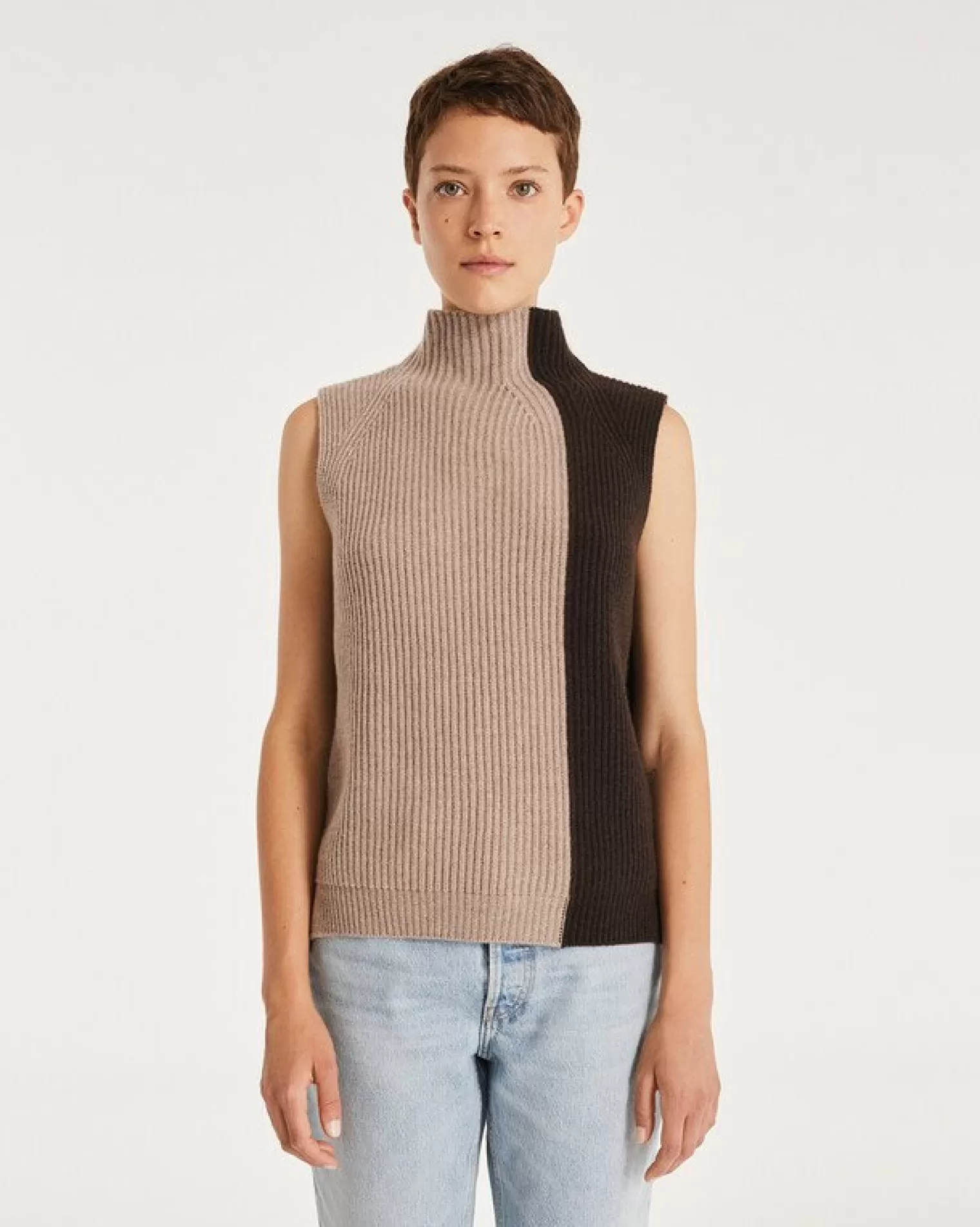 Kujten Sweaters & Sweatshirts>Sleeveless Turtleneck Cashmere Sweater Marron