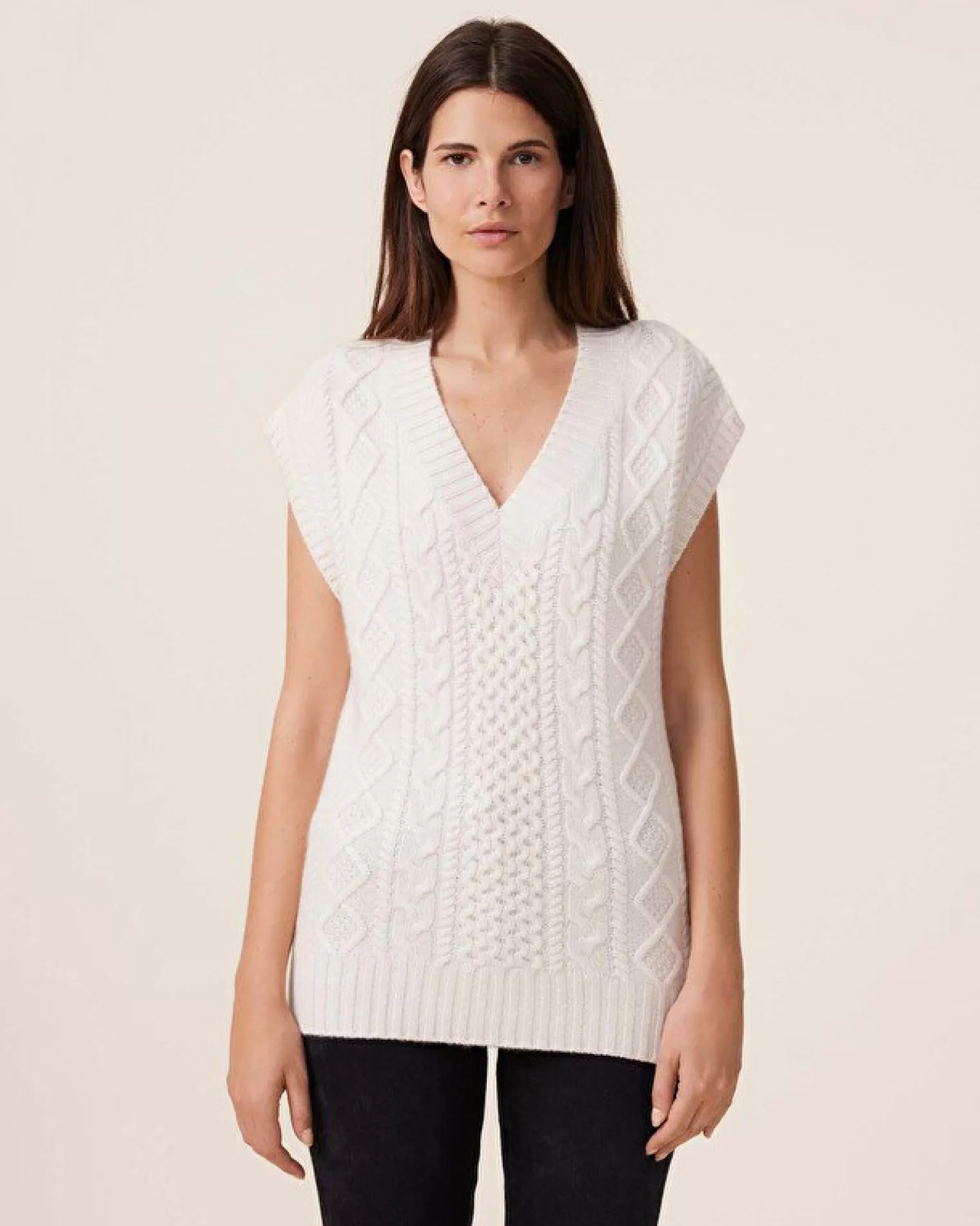 Kujten Sweaters & Sweatshirts>Sleeveless V-Neck Cashmere Sweater, 8-Threads Blanc