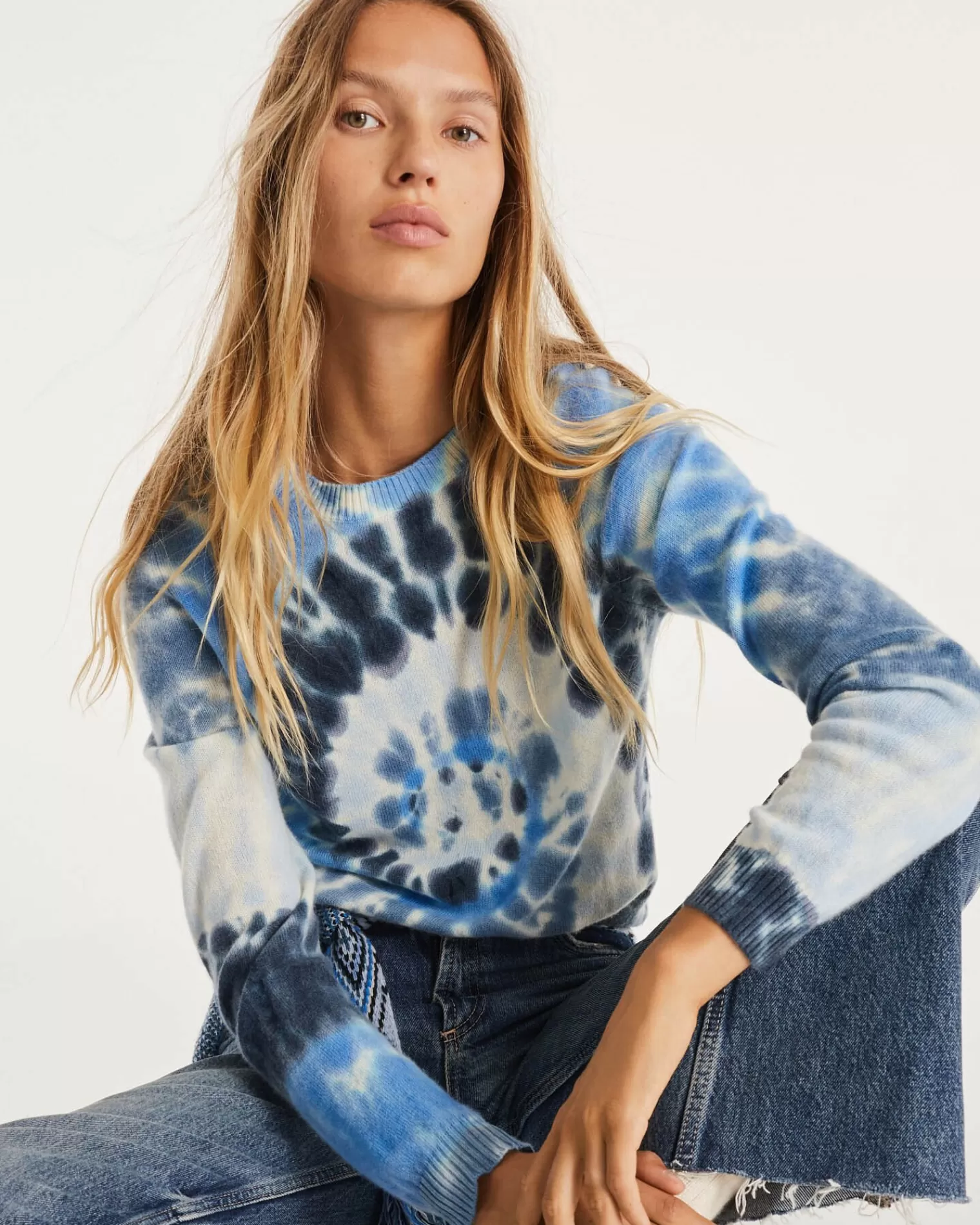 Kujten Sweaters & Sweatshirts>Tie & Dye Round Neck Cashmere Sweater Bleu Indigo