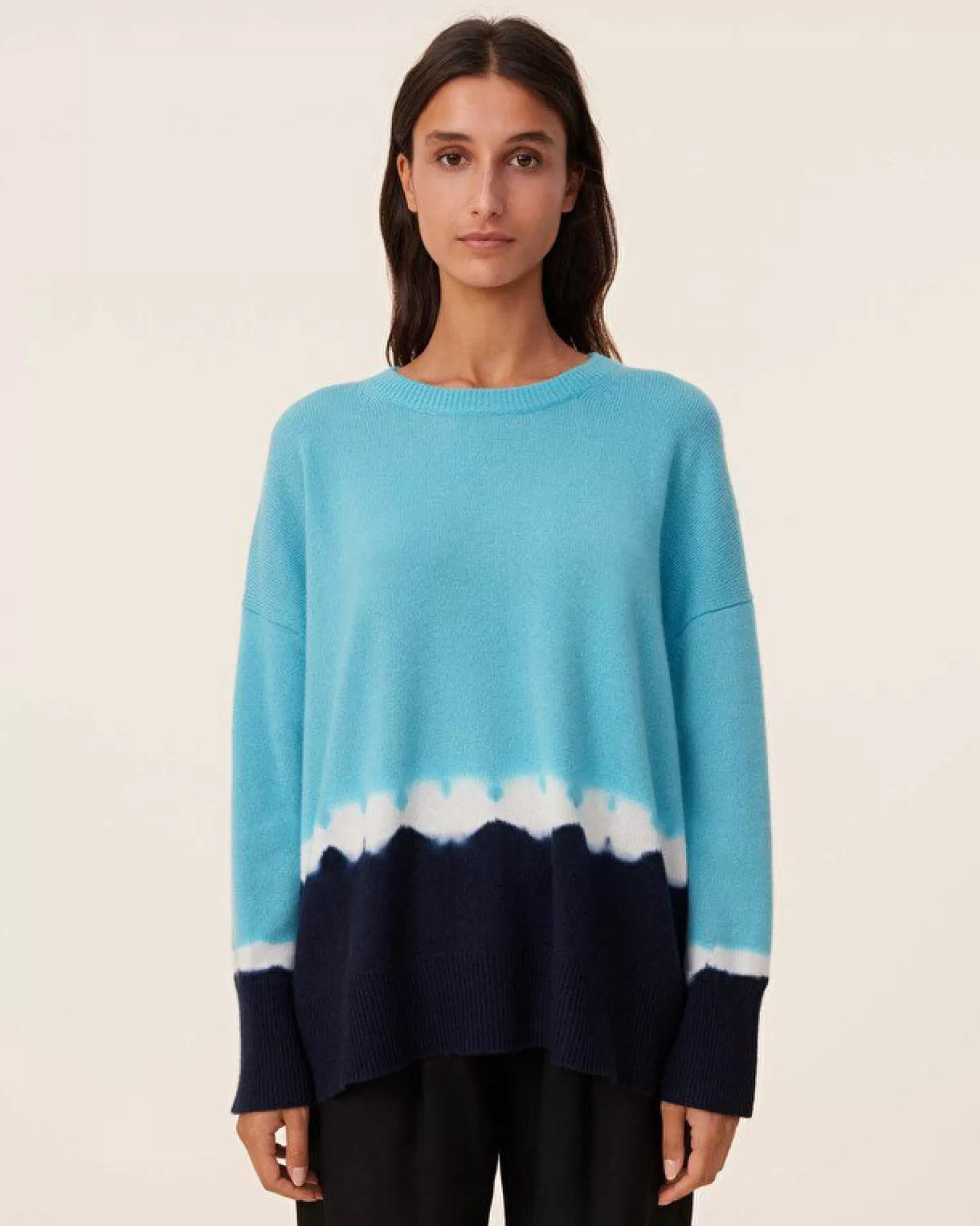 Kujten Sweaters & Sweatshirts>Tie Dye Oversized Cashmere Sweater, 4-Threads Turquoise Pacific