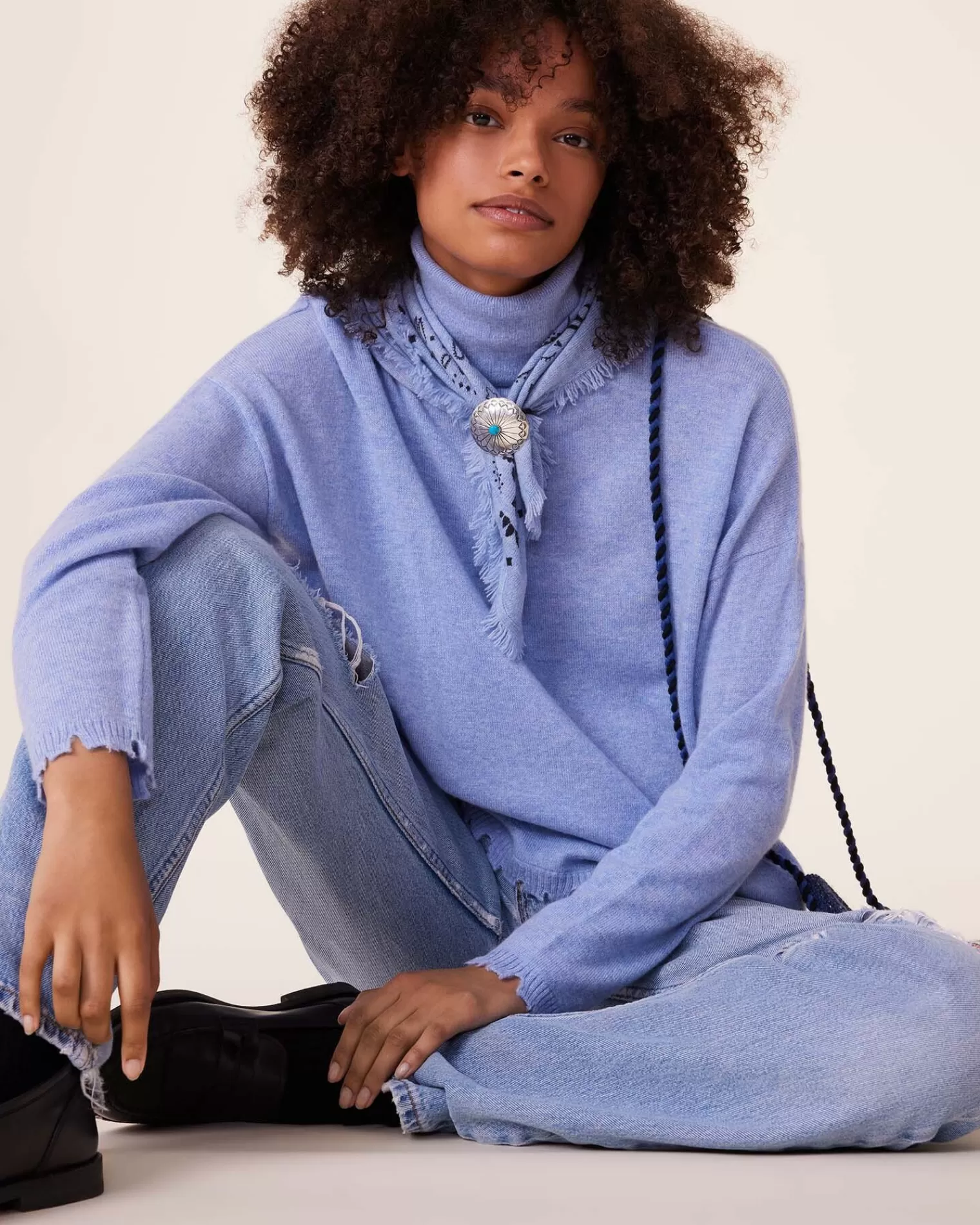 Kujten Sweaters & Sweatshirts>Turtleneck Cashmere Sweater, 2-Threads Jeans