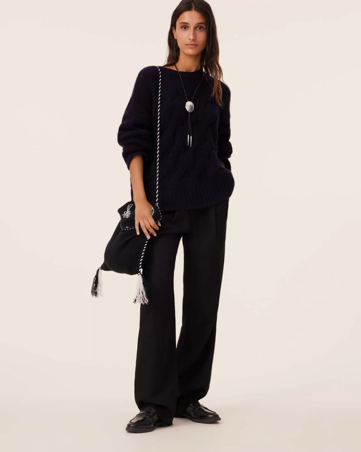 Kujten Sweaters & Sweatshirts>Twisted Round Neck Cashmere Sweater, 10-Threads Bleu Marine Fonce