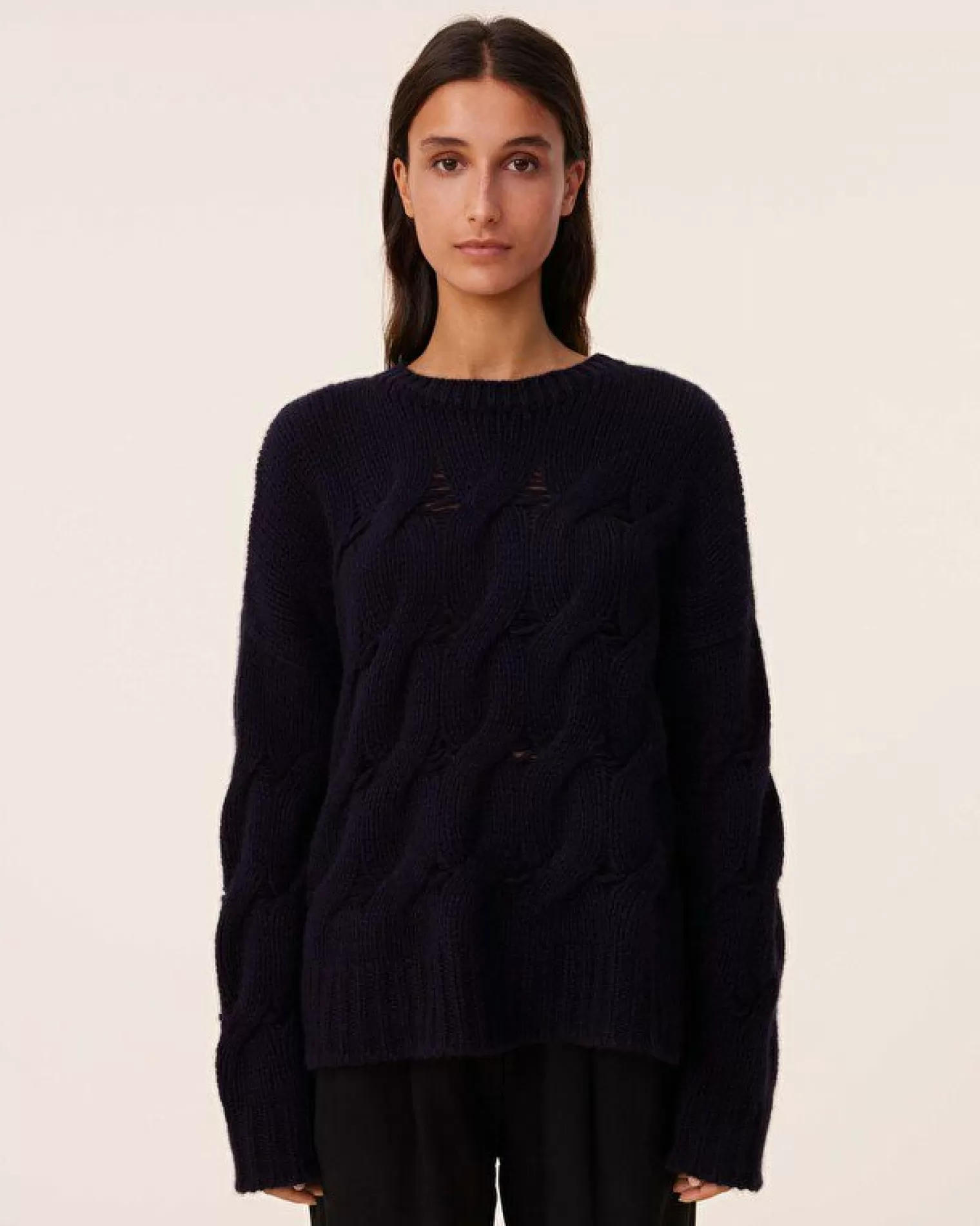 Kujten Sweaters & Sweatshirts>Twisted Round Neck Cashmere Sweater, 10-Threads Bleu Marine Fonce