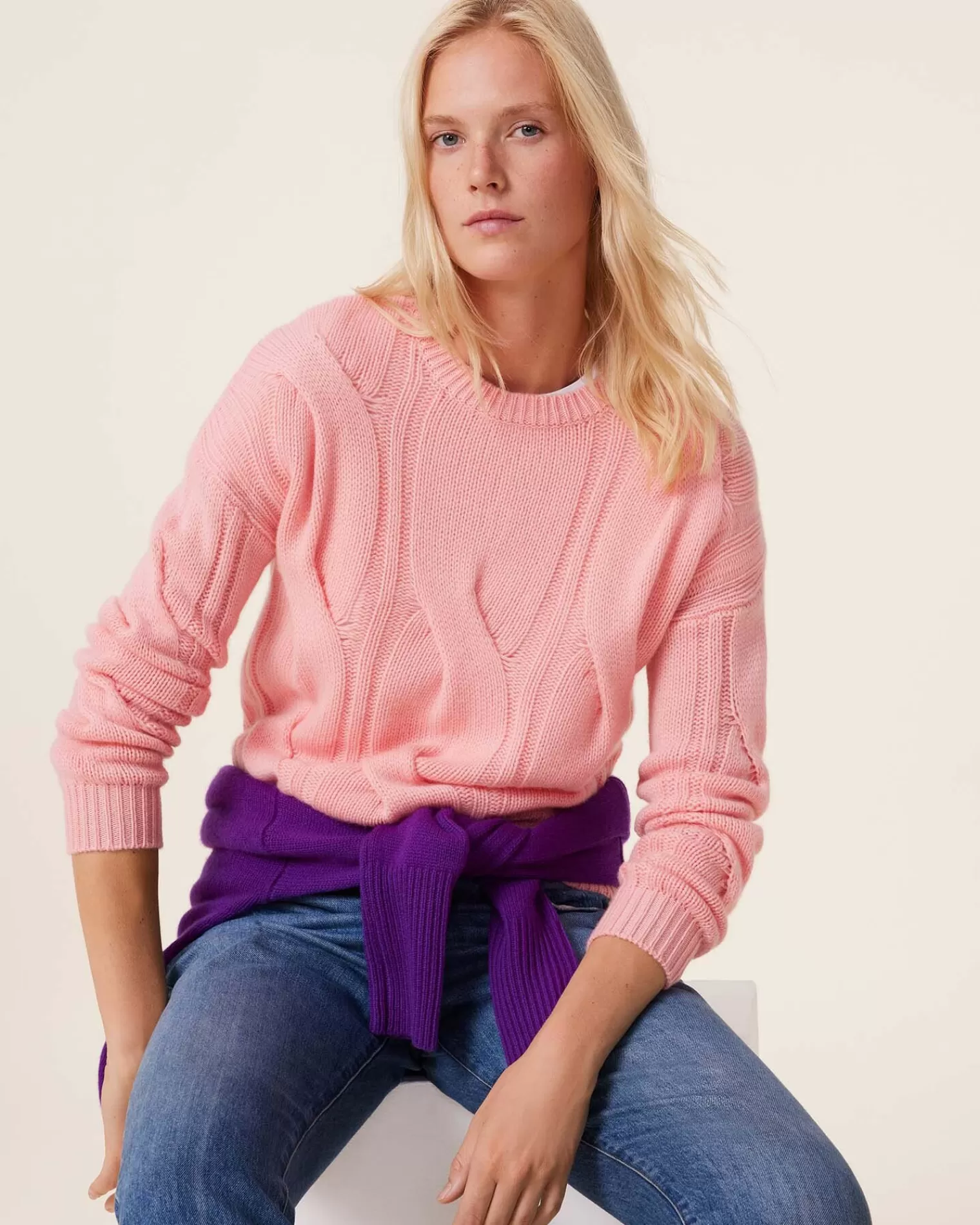 Kujten Sweaters & Sweatshirts>Twisted Round Neck Cashmere Sweater, 8-Threads Rose Guimauve