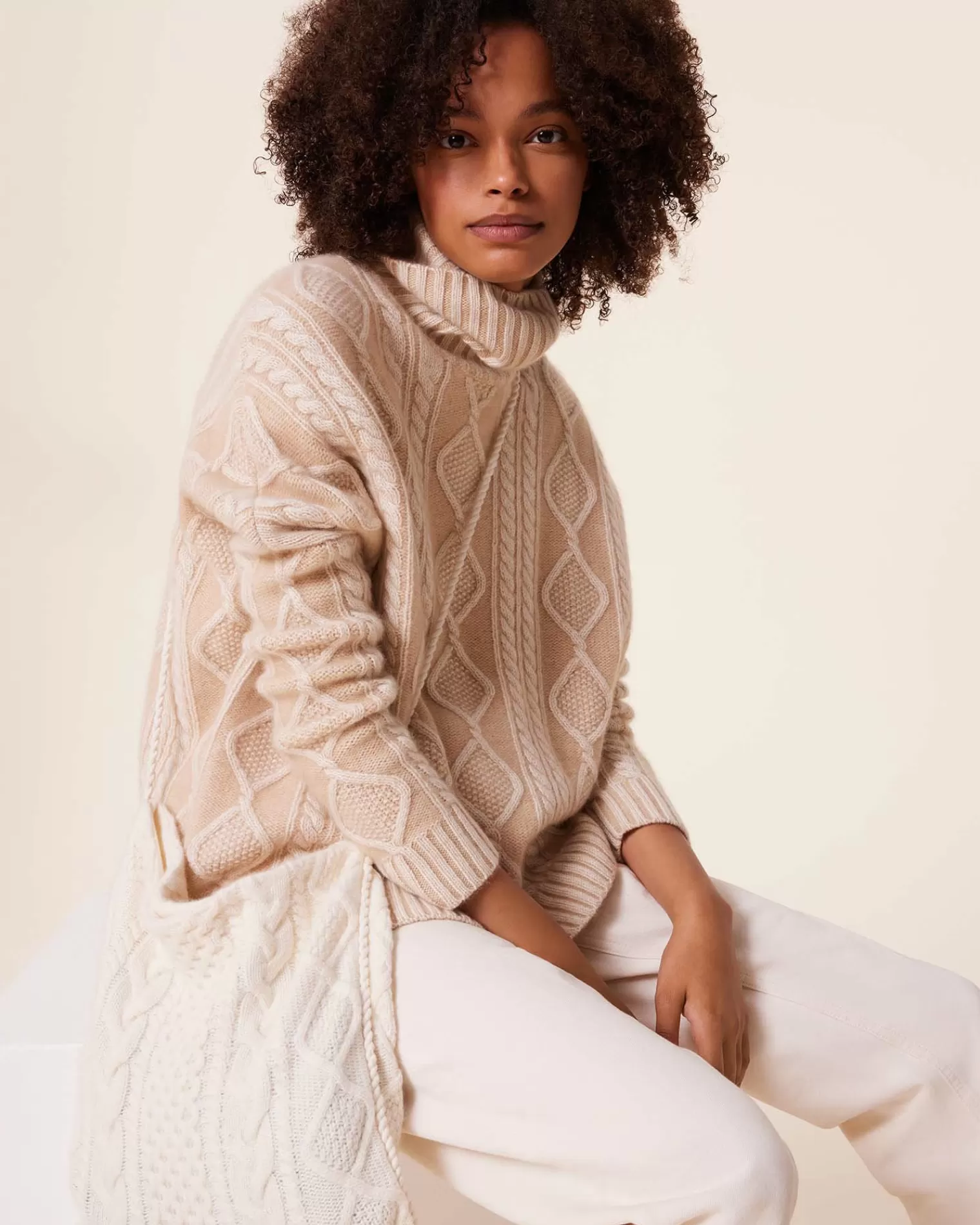 Kujten Sweaters & Sweatshirts>Twisted Turtleneck Cashmere Sweater, 4-Threads Organique