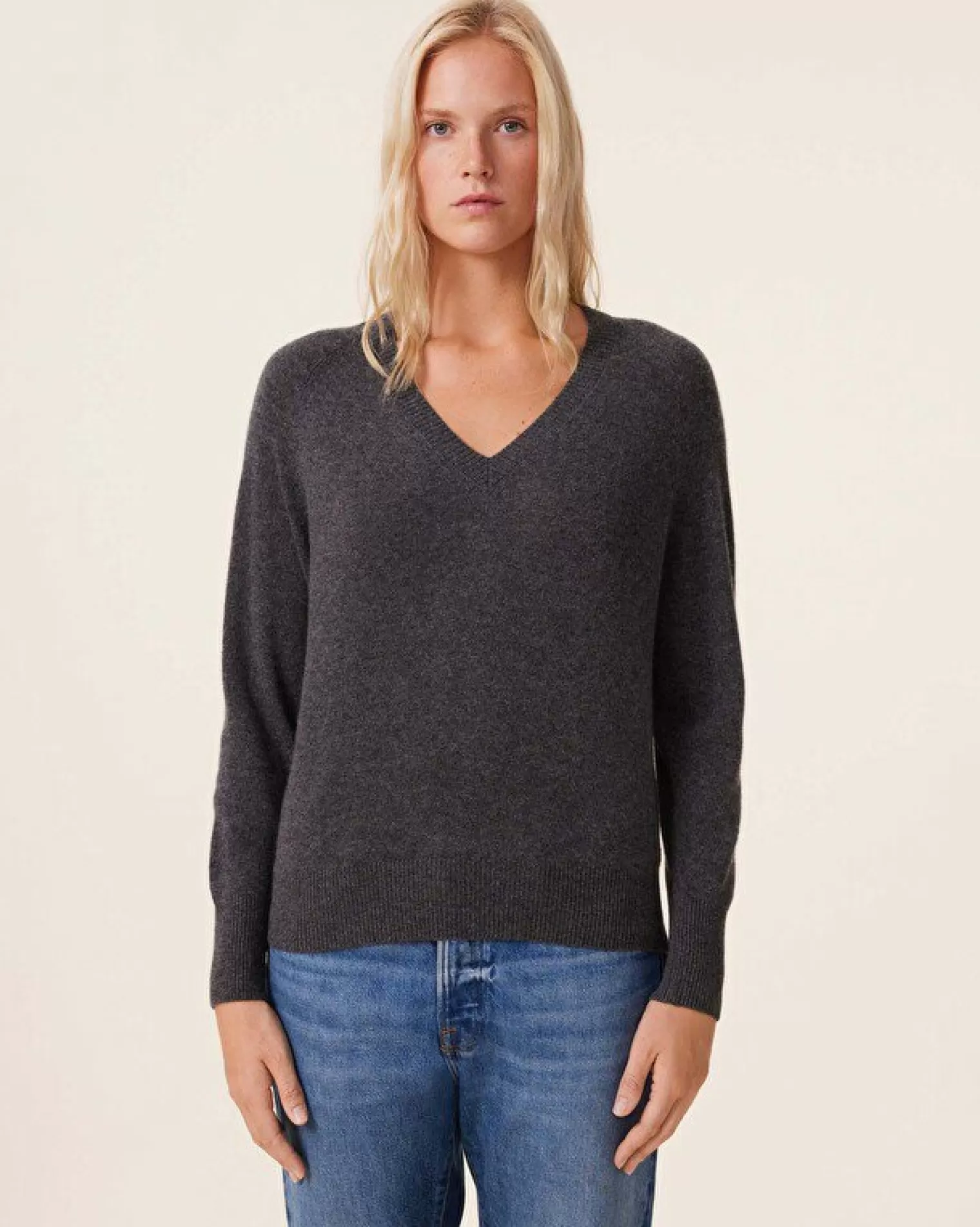 Kujten Sweaters & Sweatshirts>V-Neck Cashmere Sweater, 2-Threads Gris Flanelle