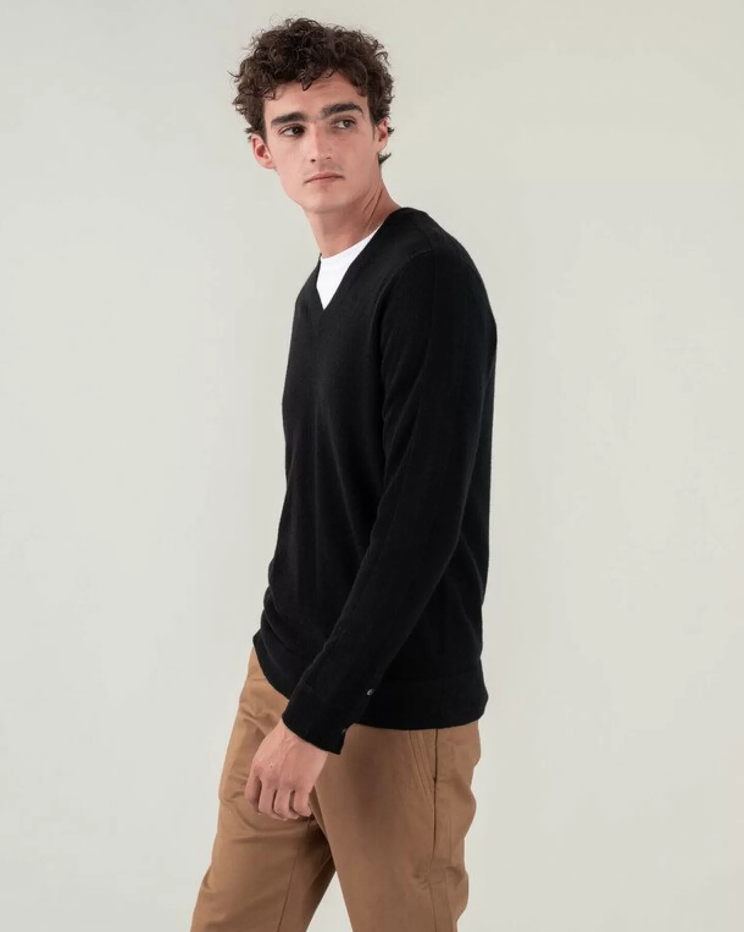 Kujten Sweaters & Sweatshirts>V-Neck Long Sleeves Cashmere Sweater Noir