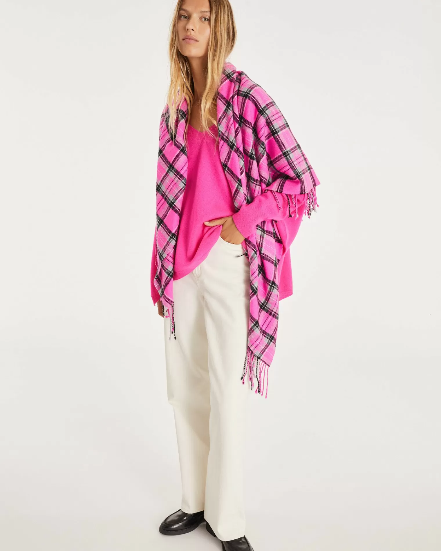 Kujten Sweaters & Sweatshirts>V-Neck Oversize Cashmere Sweater, 2-Threads Rose Neon