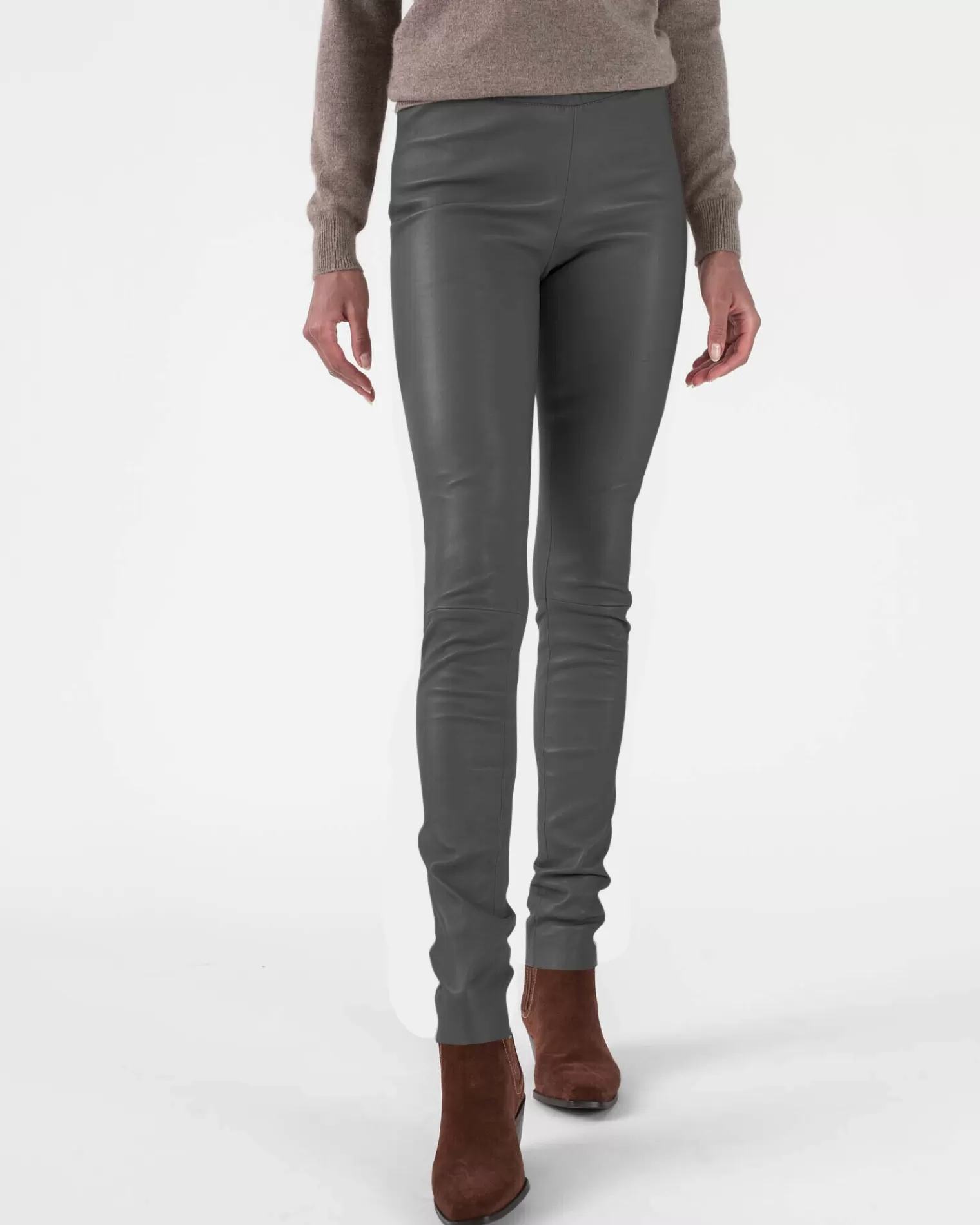 Kujten Joggings & Leggings>Woman Leather Leggings Gris Elephant