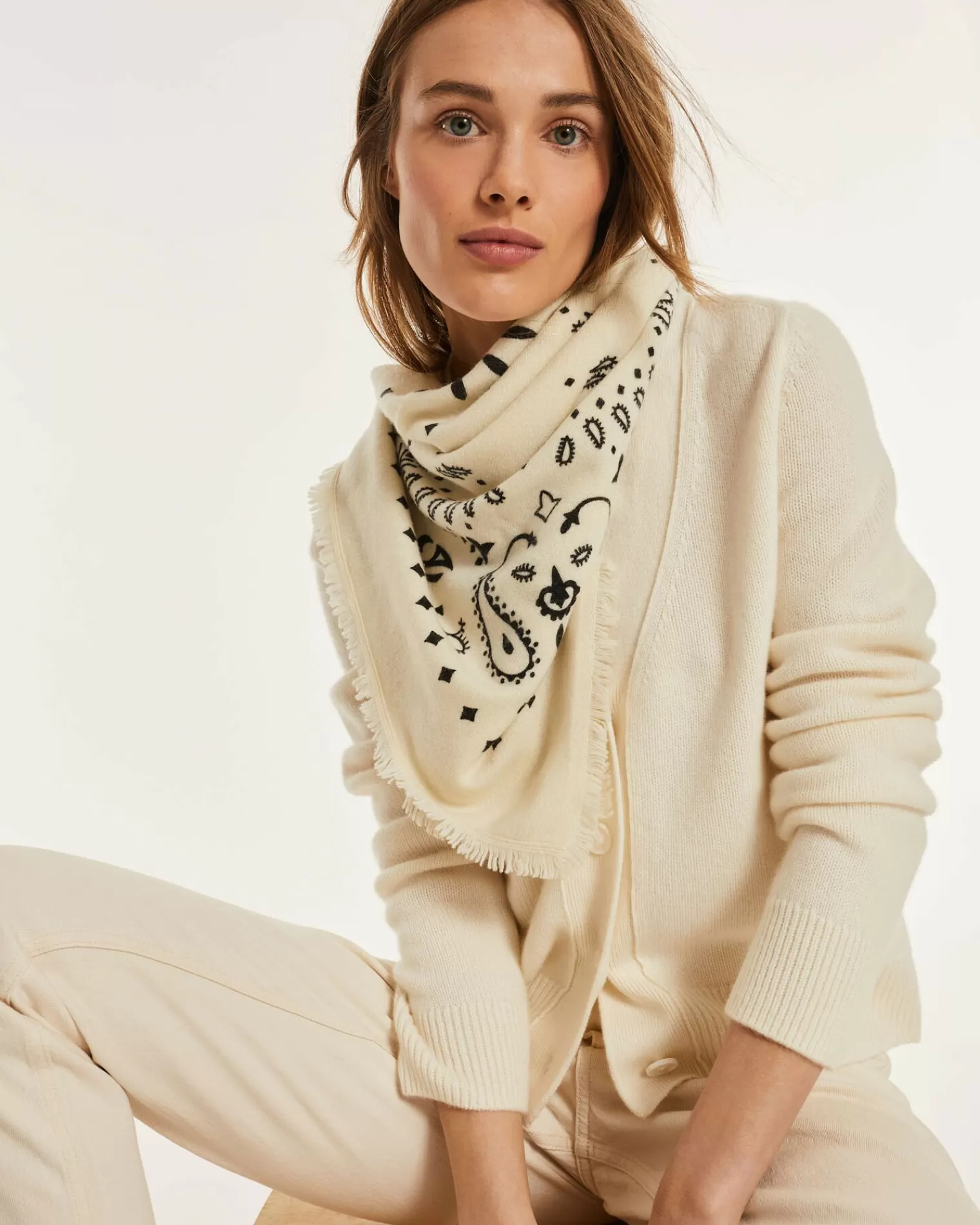 Kujten Jackets & Vests>Woman Short Cashmere Cardigan Blanc