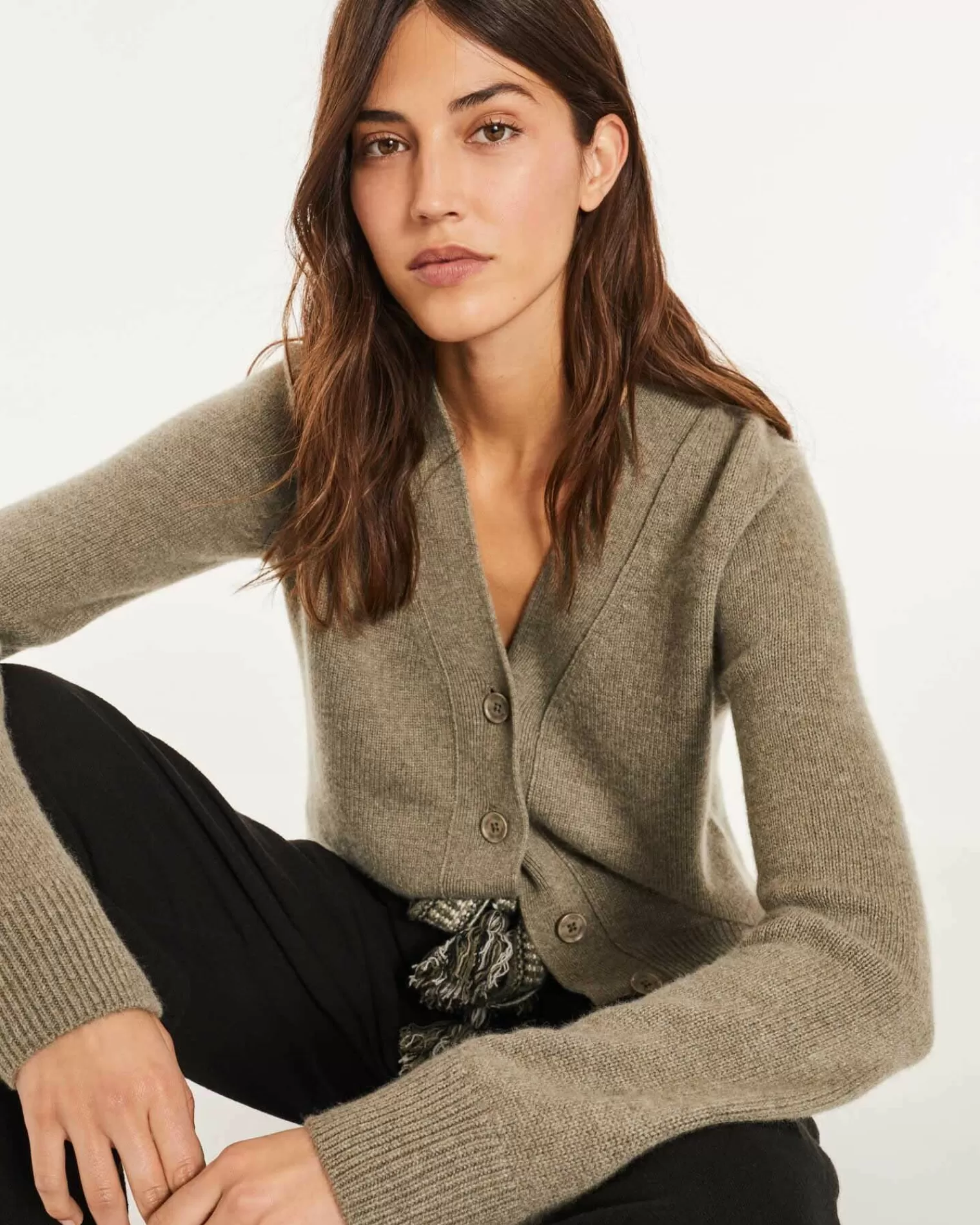 Kujten Jackets & Vests>Woman Short Cashmere Cardigan Kaki Chine