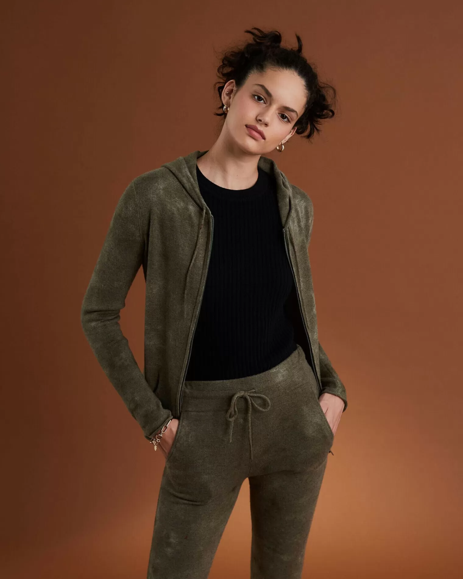 Kujten Jackets & Vests>Women Basic Cashmere Cardigan Kaki Chine