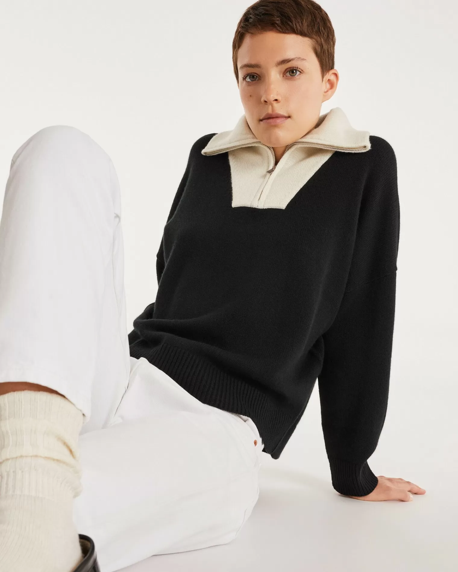 Kujten Sweaters & Sweatshirts>Women Cashmere Contrasted Sweater Noir