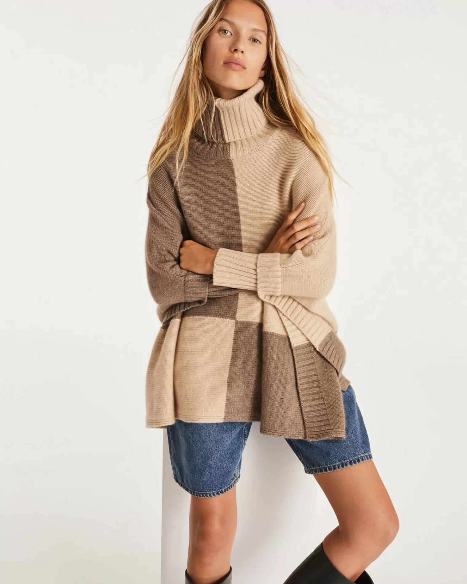 Kujten Capes & Ponchos>Women Oversized Cashmere Poncho Beige Taupe