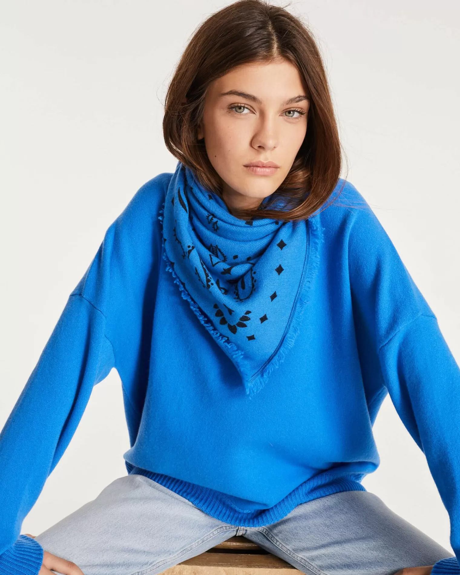 Kujten Sweaters & Sweatshirts>Women Oversized V-Neck Cashmere Sweater Bleu Kabalos